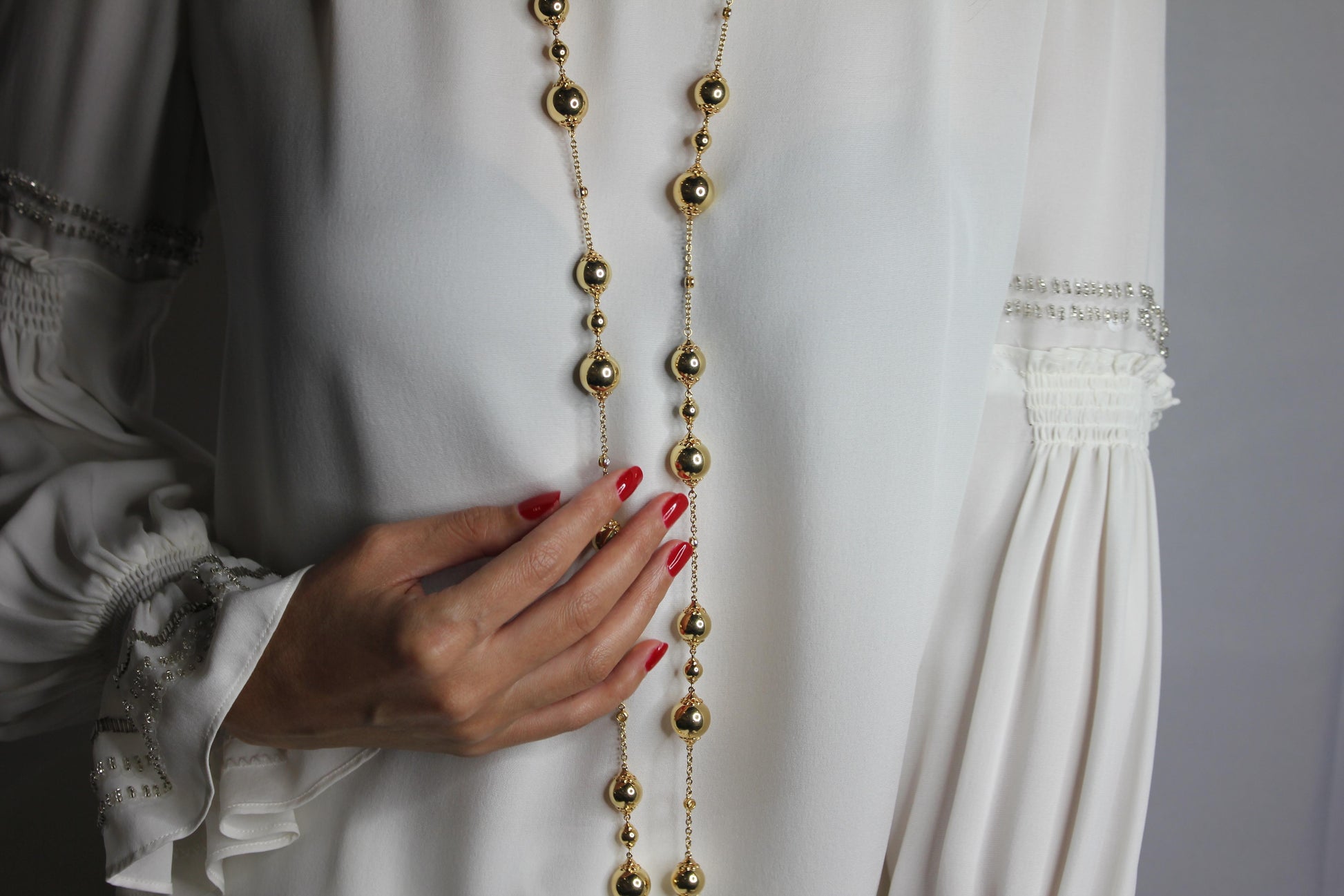 Golden Celestial Planets Spheres Globes Diamonds 18k Yellow Gold Long Necklace