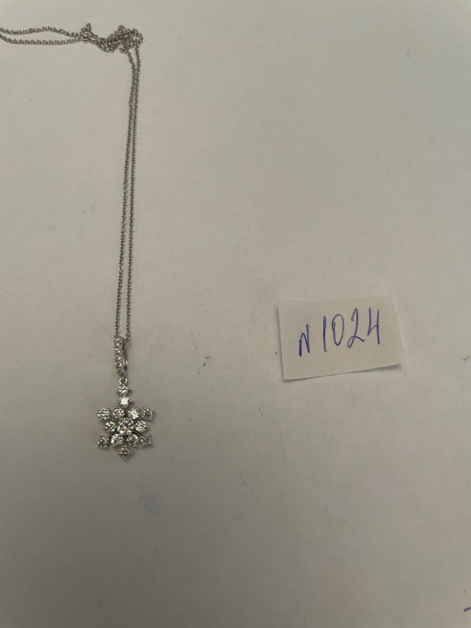 Diamond Snowflake Floral Flower Symbol Motif 14K White Gold Pendant Chain Neckla