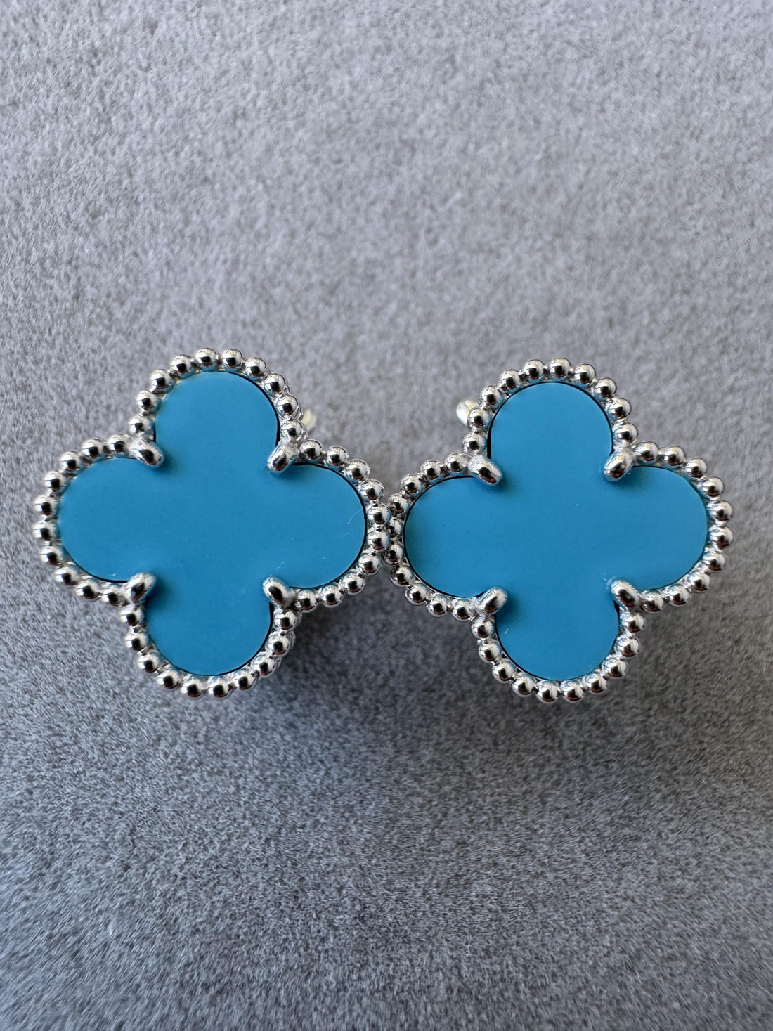 Van Cleef &amp; Arpels Vintage Alhambra Blue Turquoise 18K White Gold Clip Earrings