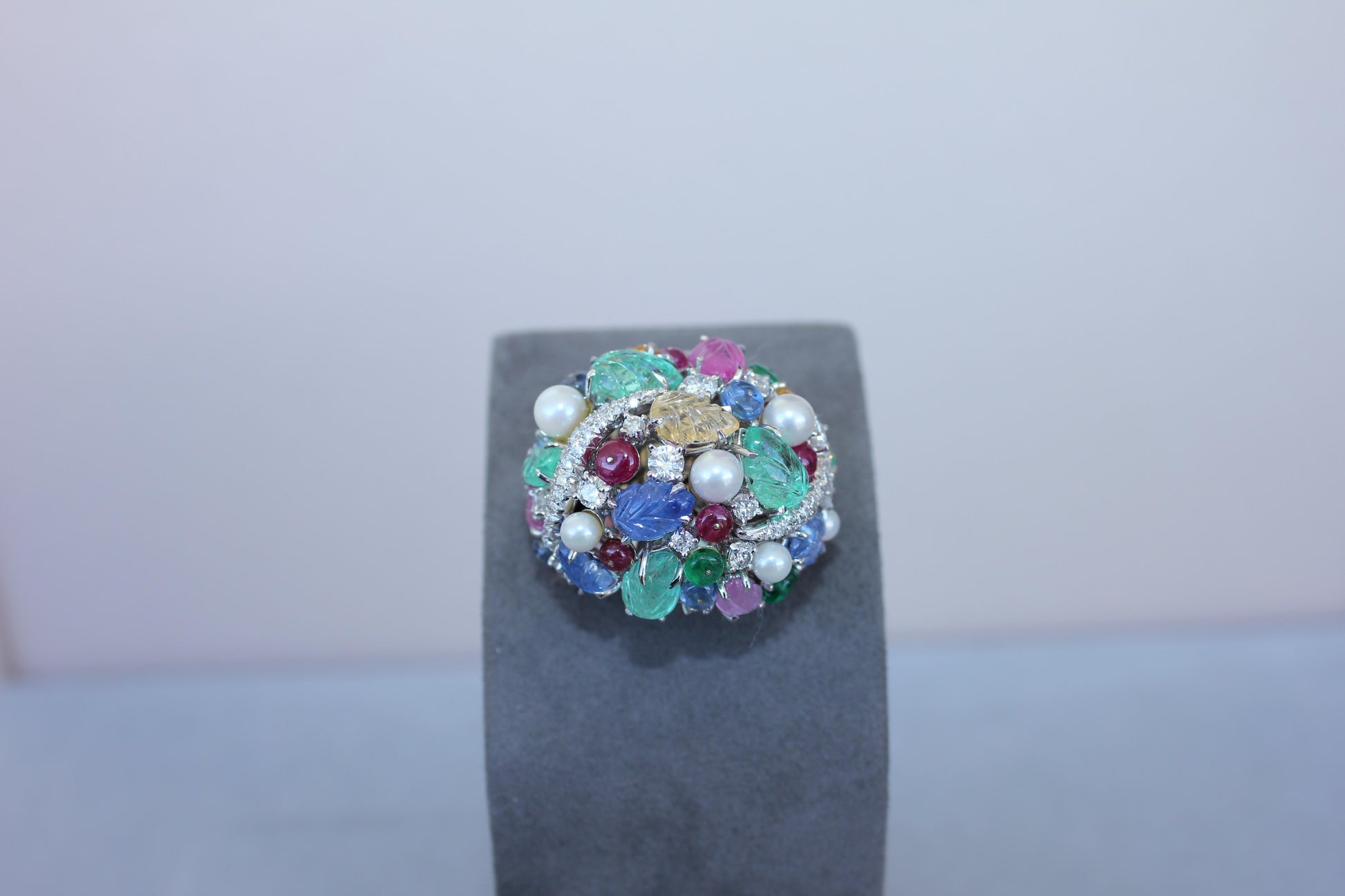 Multi Colors Sapphires Emeralds Ruby Diamond Scavia Unique 18K White Gold Ring