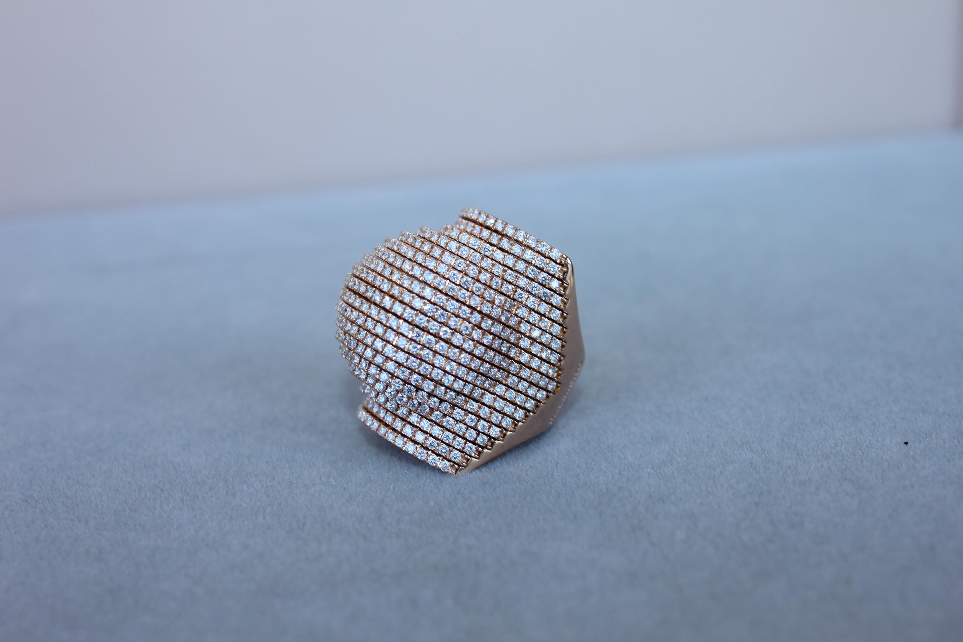 Palmiero Unique White Diamond Brilliant Pave 18 Karat Rose Gold Unique Dome Ring