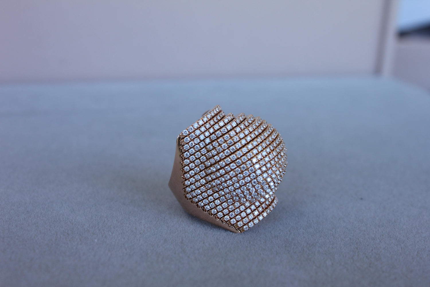 Palmiero Unique White Diamond Brilliant Pave 18 Karat Rose Gold Unique Dome Ring