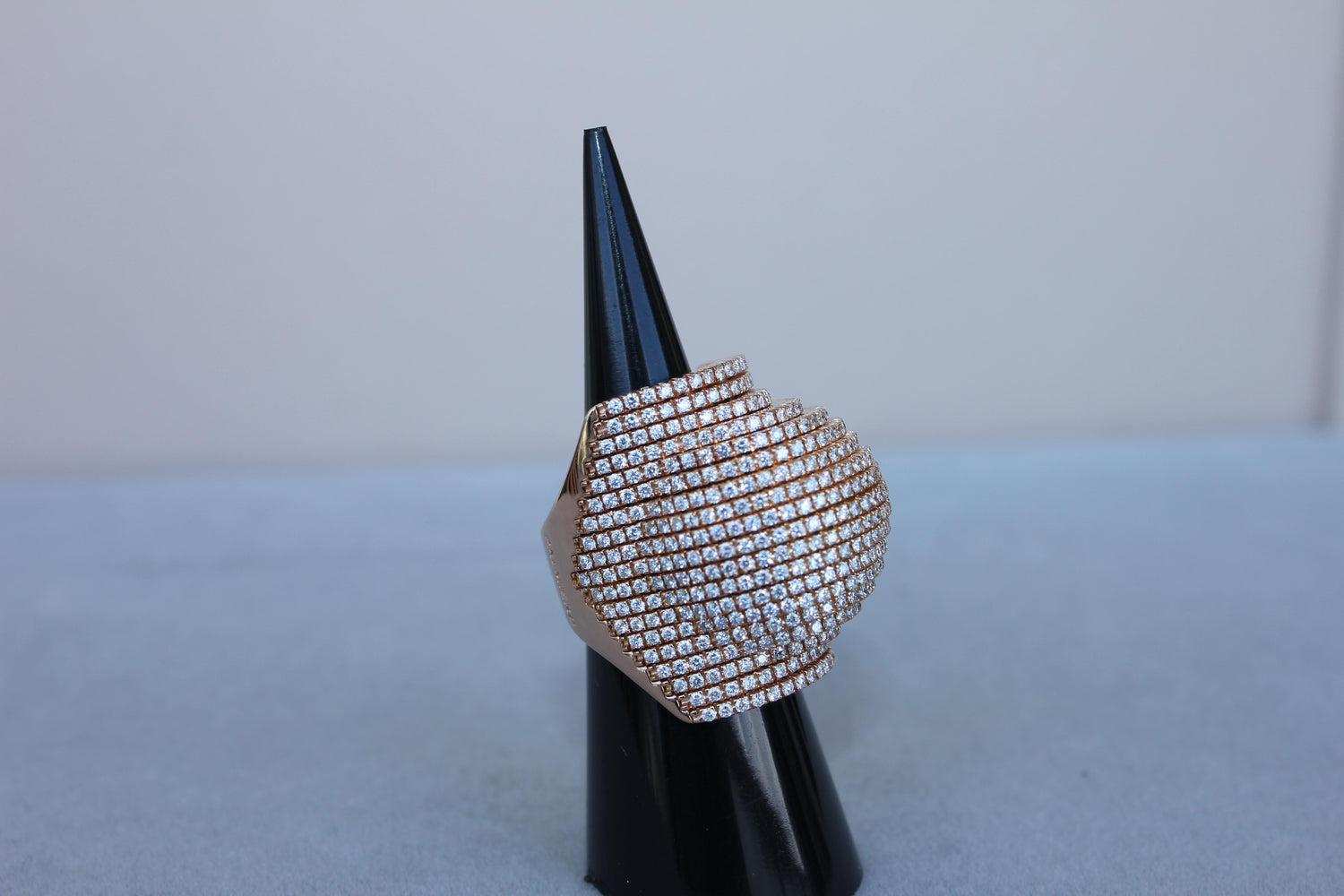 Palmiero Unique White Diamond Brilliant Pave 18 Karat Rose Gold Unique Dome Ring