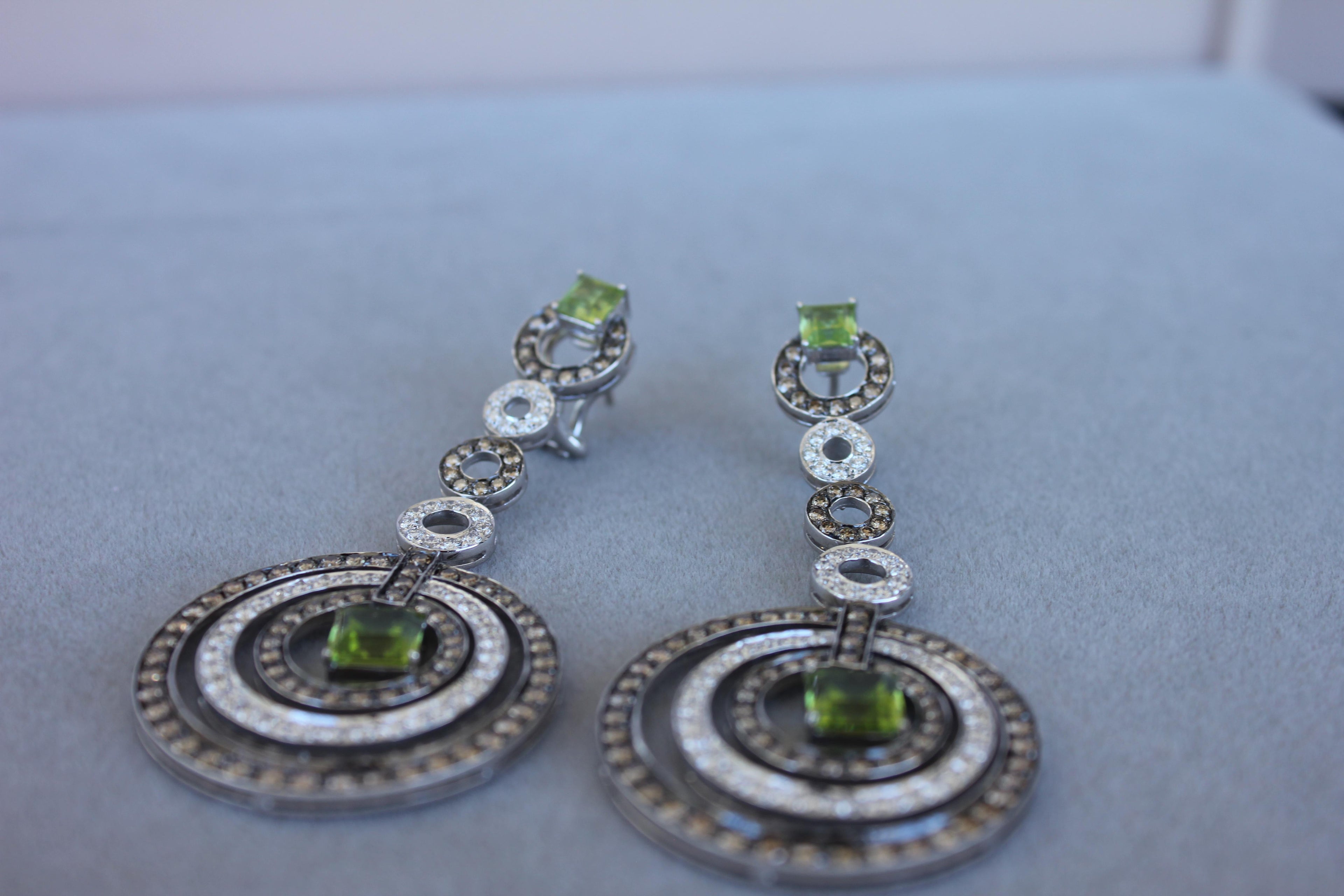 Green Peridot Faceted Square White &amp; Brown Diamond 18K White Black Gold Earrings