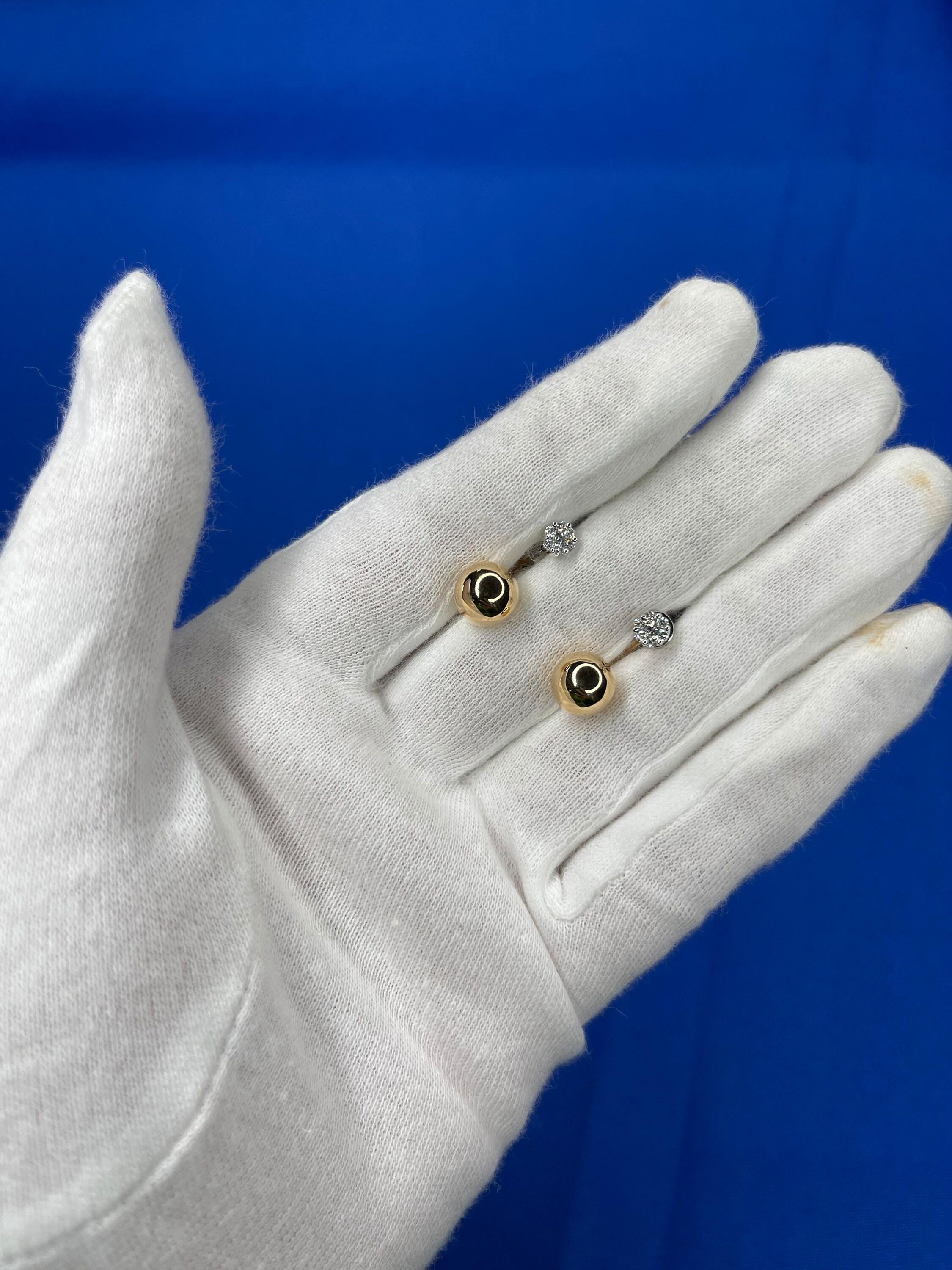 Illusion Set Pave Set White Diamonds Geometric Sphere Globes 18 Karat Yellow Gol