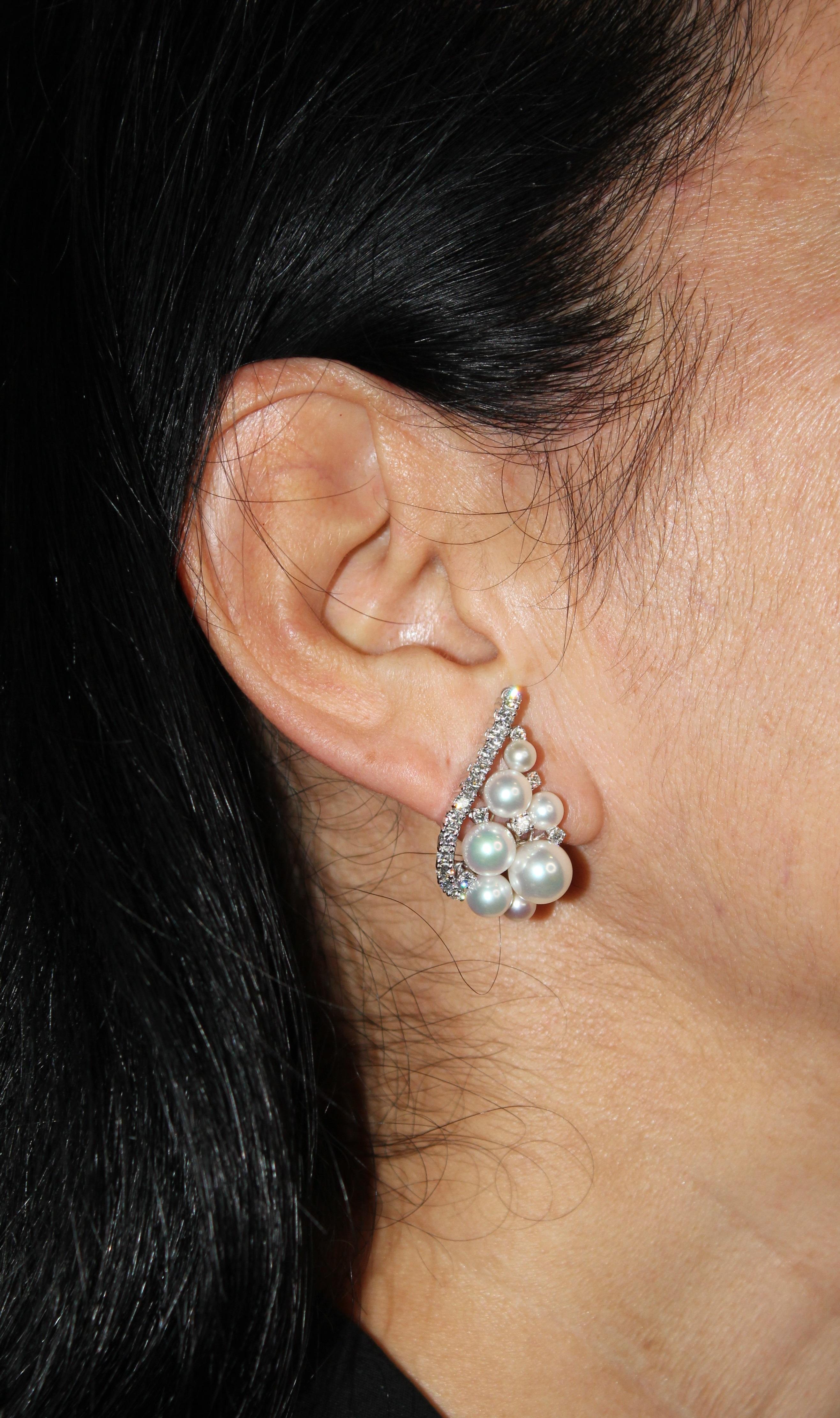 Japanese White Akoya Pearl 18K White Gold Luxury Grapes Crown Diamond Earrings