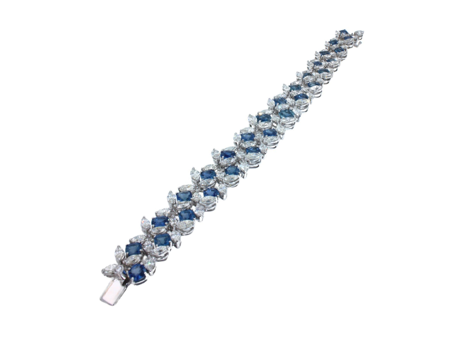 Multi Cushion Shape Blue Sapphire Diamond 18 Karat White Gold Tennis Bracelet