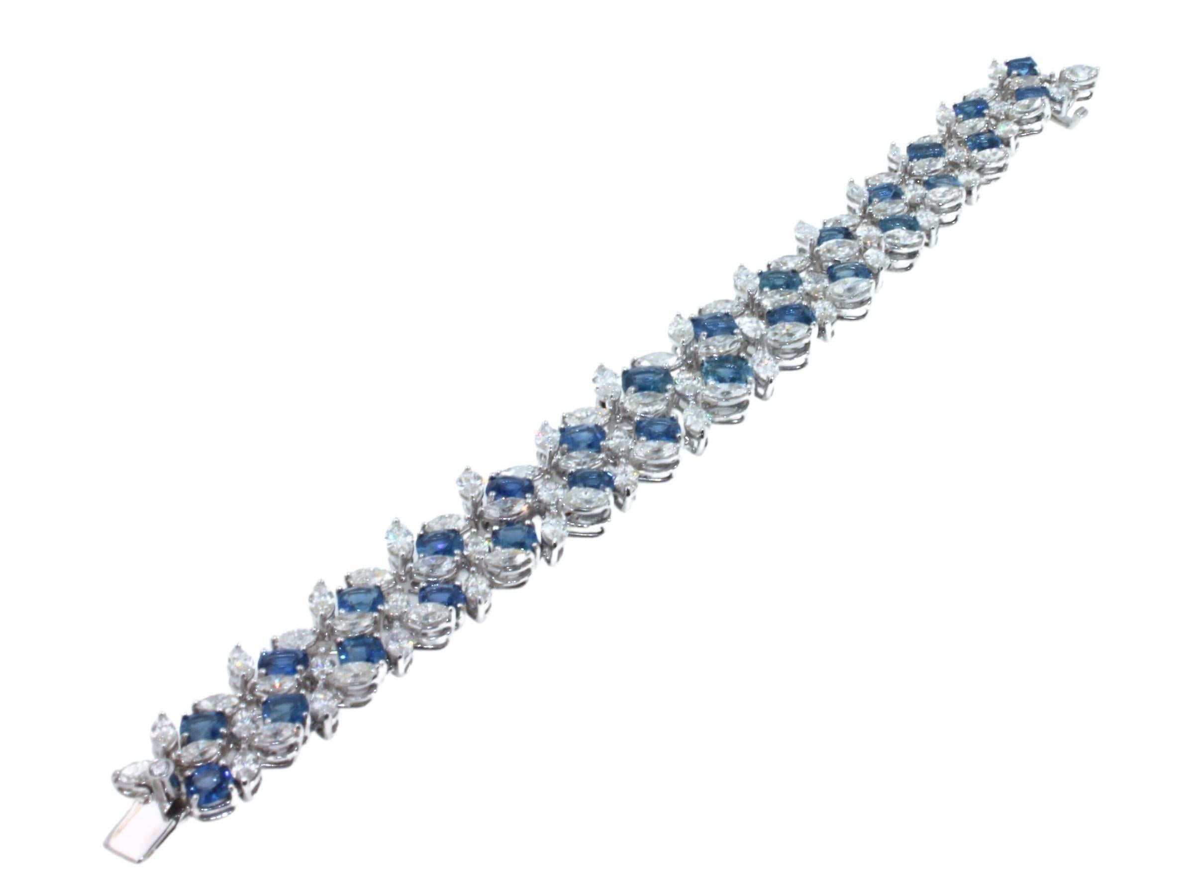 Multi Cushion Shape Blue Sapphire Diamond 18 Karat White Gold Tennis Bracelet
