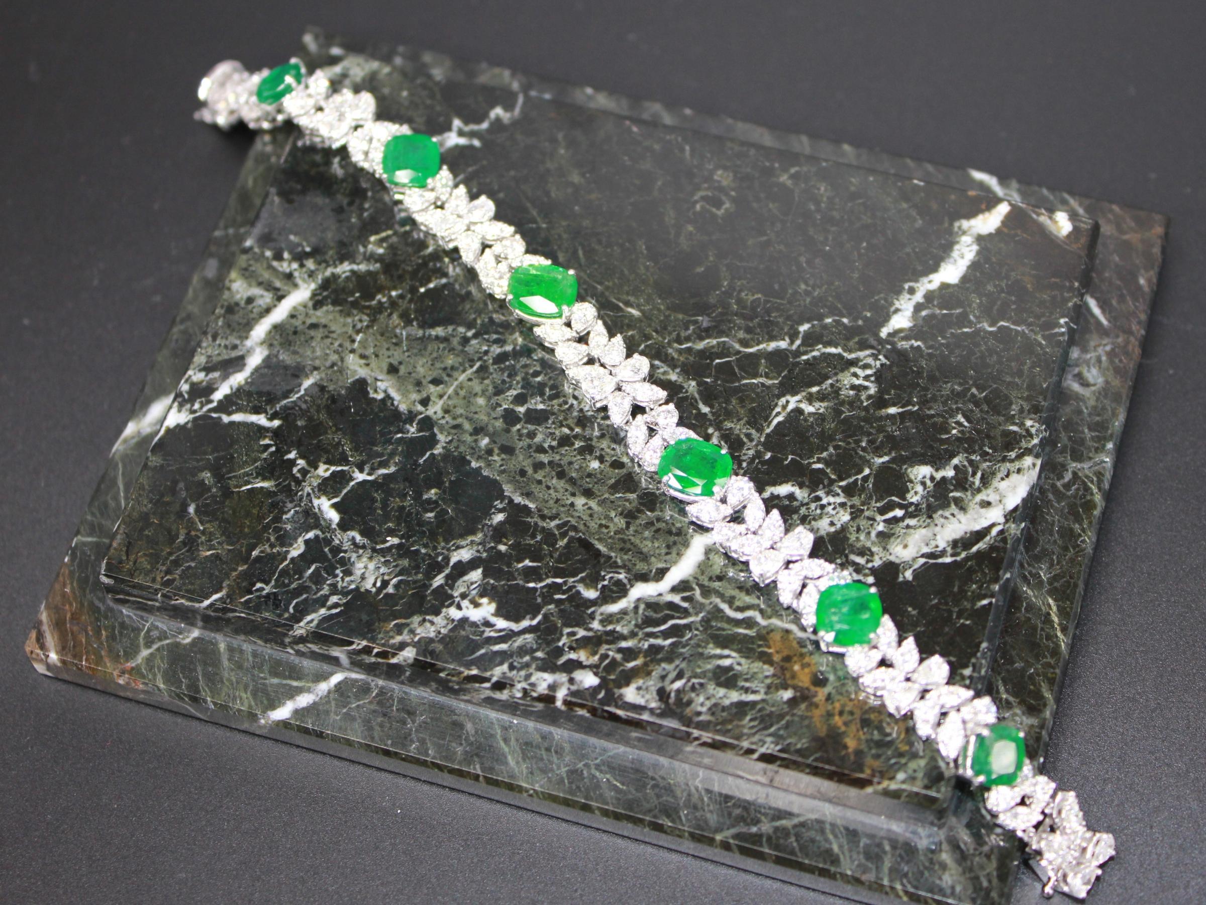 Multi Fancy Shape Green Emerald Diamond 18 Karat White Gold Tennis Bracelet