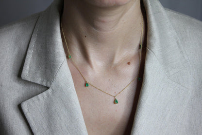 Multi Pear Water Drop Shape Brilliant Cut Vivid Green Emeralds 14 Karat Yellow G