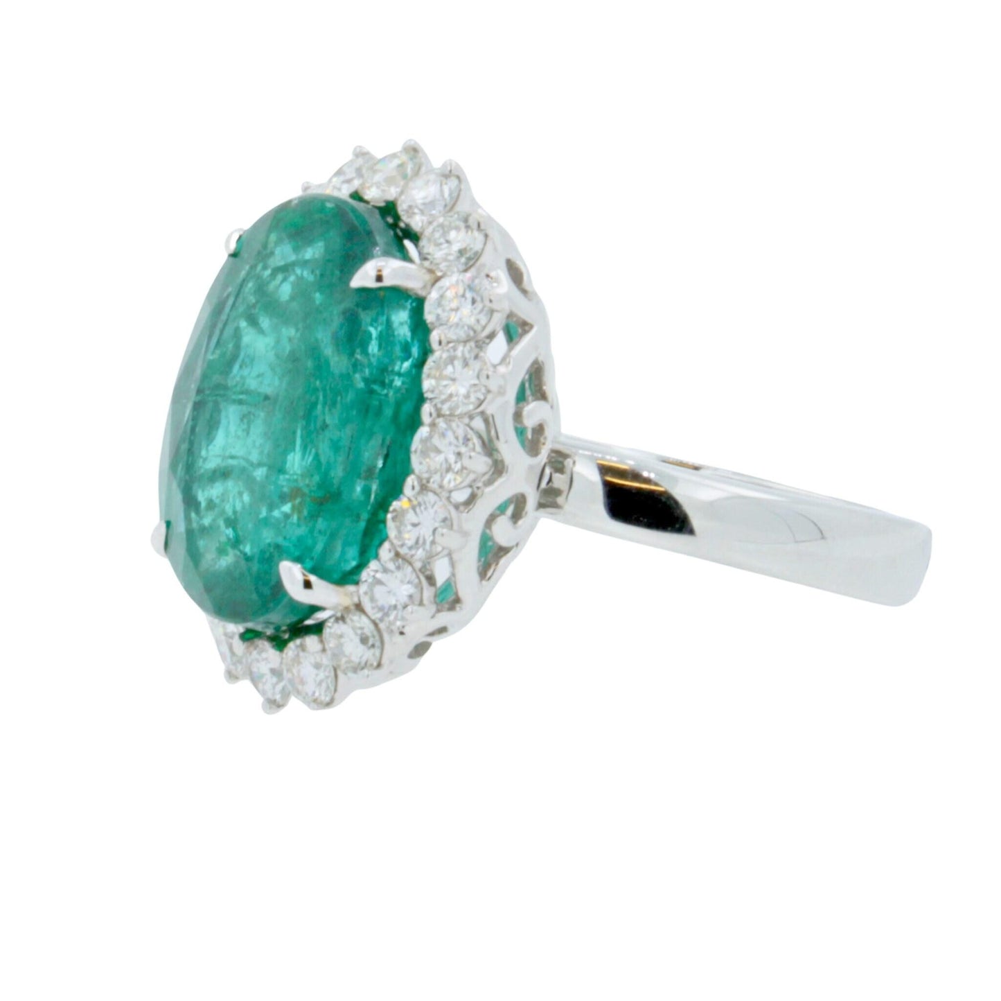 oval shape brilliant cut vivid green emerald diamond sun ray halo set unique lux