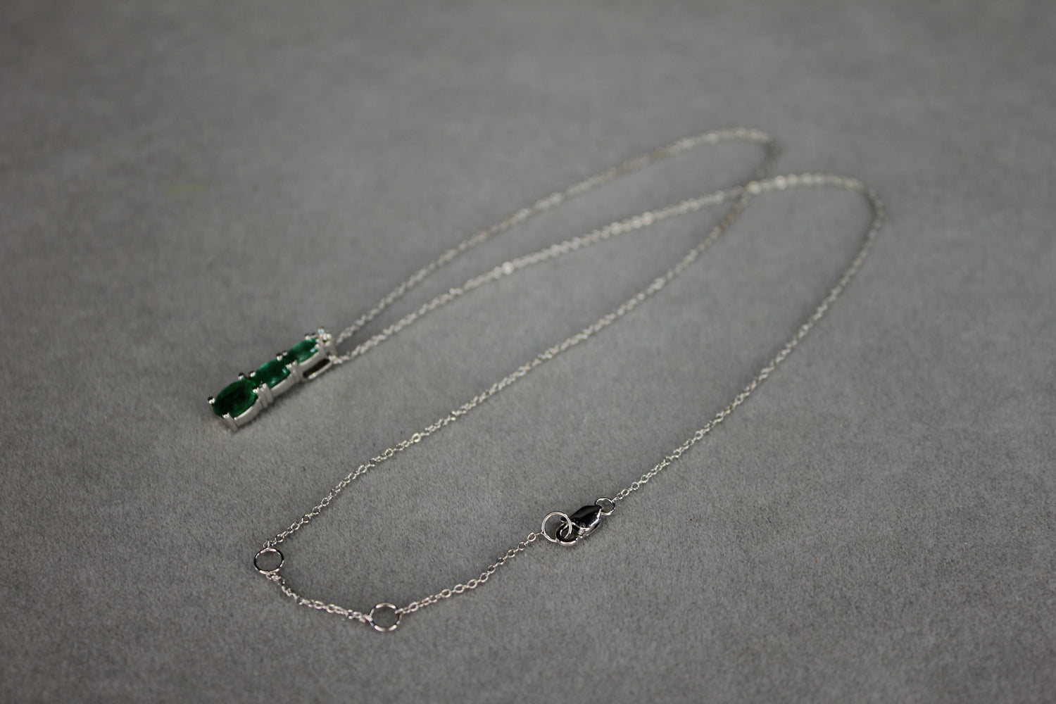 Oval Shape Drop Shape Emerald Diamond 18 Karat White Gold Chain Pendant Necklace