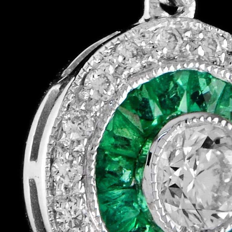 Art Deco Style Brilliant Diamond Green Emerald Fancy Cut Halo White Gold Pendant