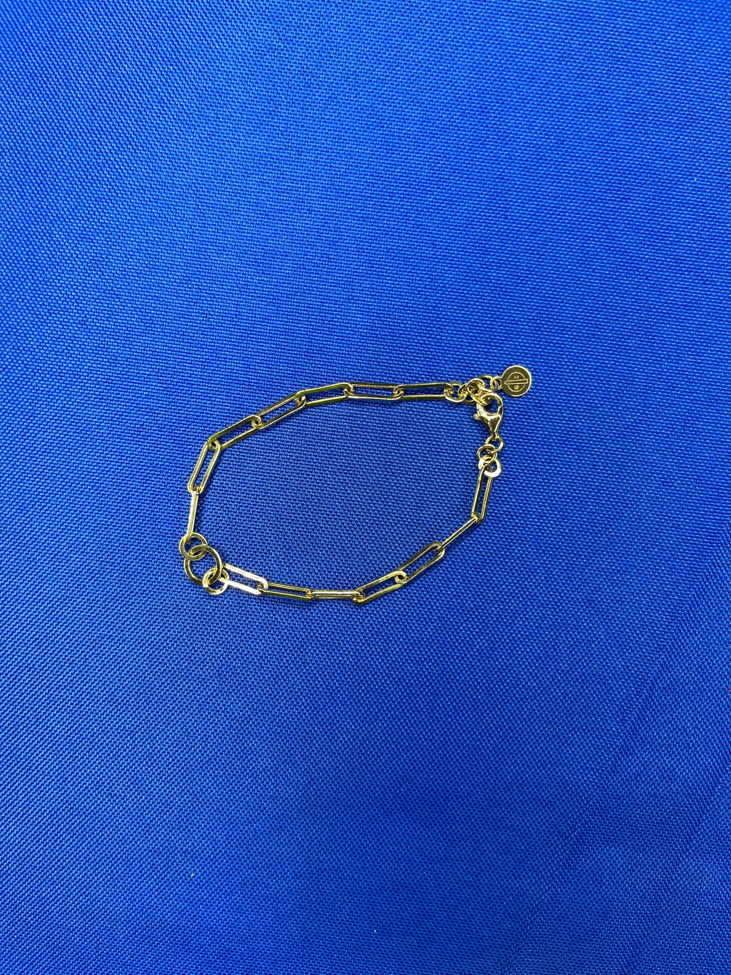 Paper Elongated Clip Link Charms Fashion 18 Karat Yellow Solid Gold Bracelet