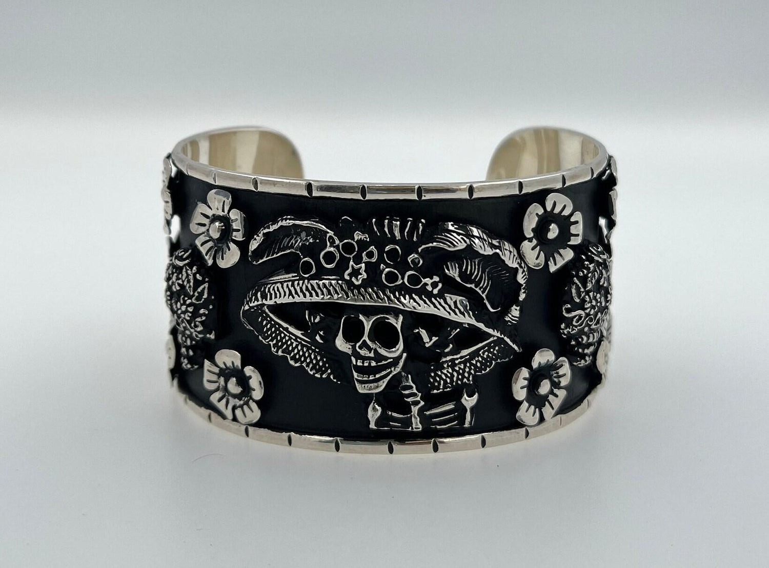 Pirate Flower Black Goth Art Hardy 925 Sterling Silver Wide Chunky Black Cuff Ba