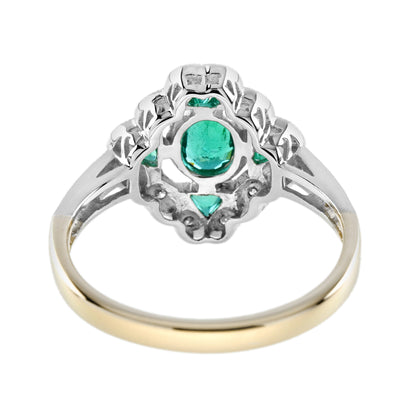 Oval Shape Green Emerald &amp; Diamond Vintage Art Deco Style White Gold Ring