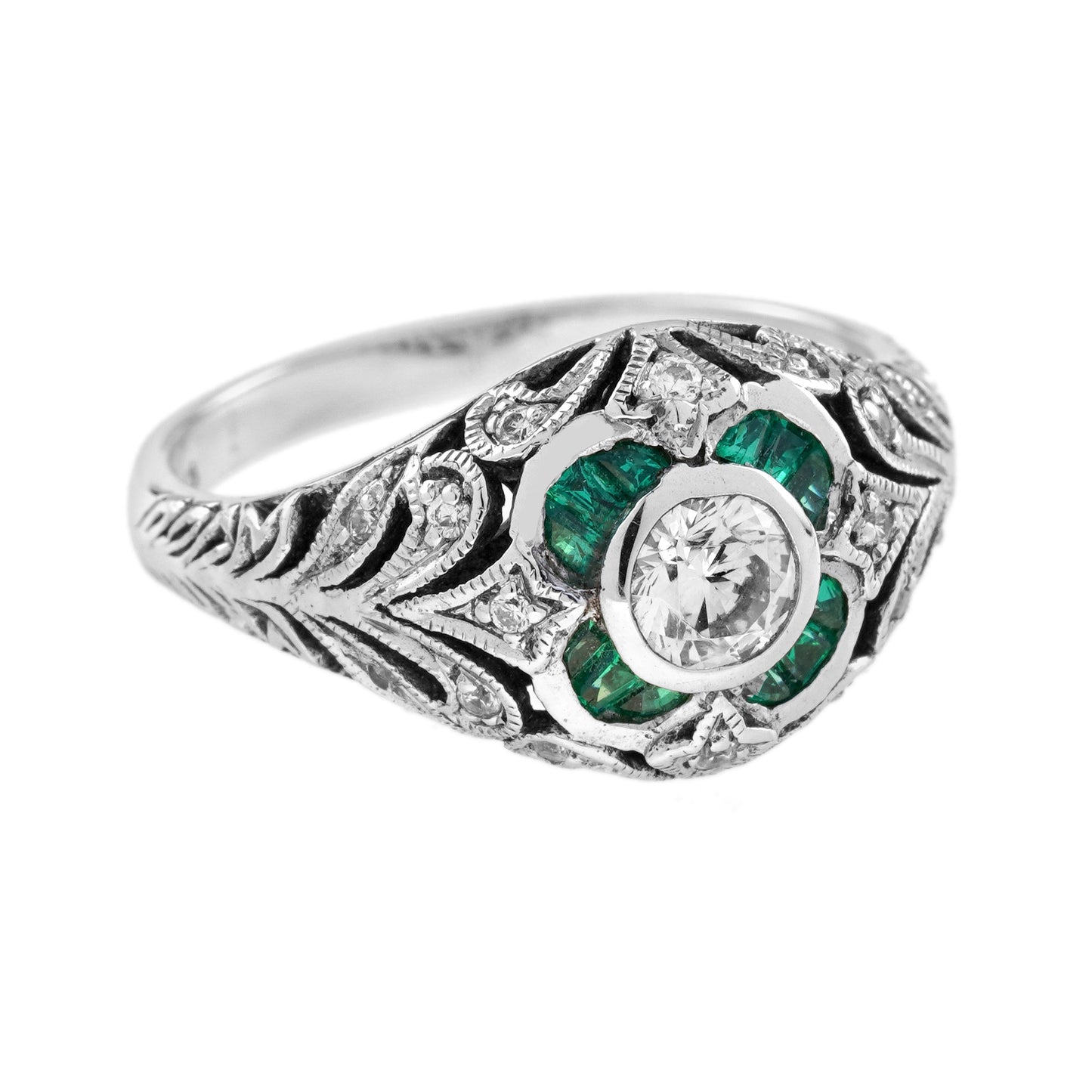 round diamond & emerald edwardian style floral engraved 14k white gold ring