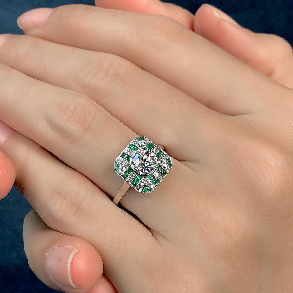 GIA Round Diamond & Green Emerald Art Deco Style Engagement 18K White Gold Ring