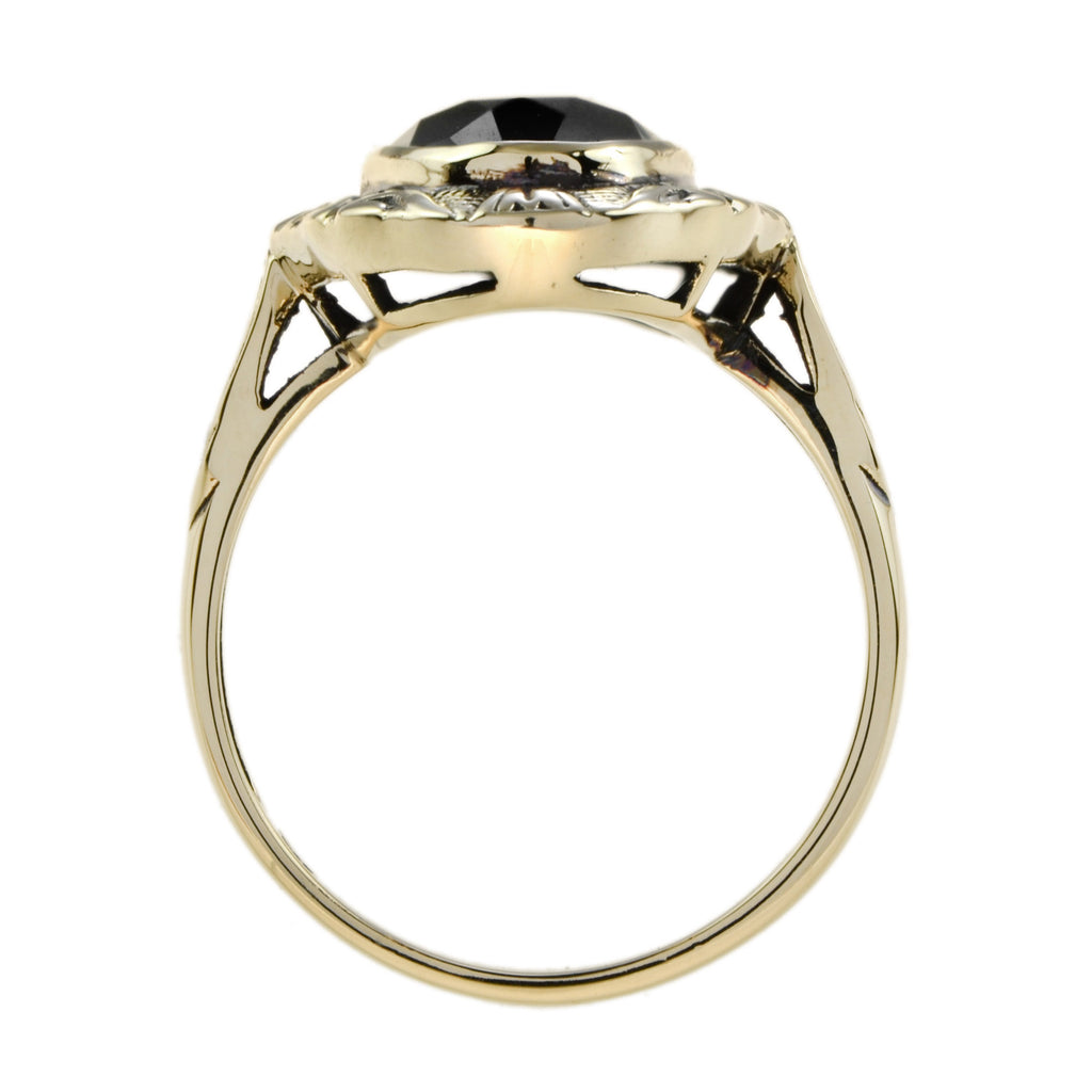 Oval Black Onyx Vintage Style Cocktail 9K Yellow Gold Ring