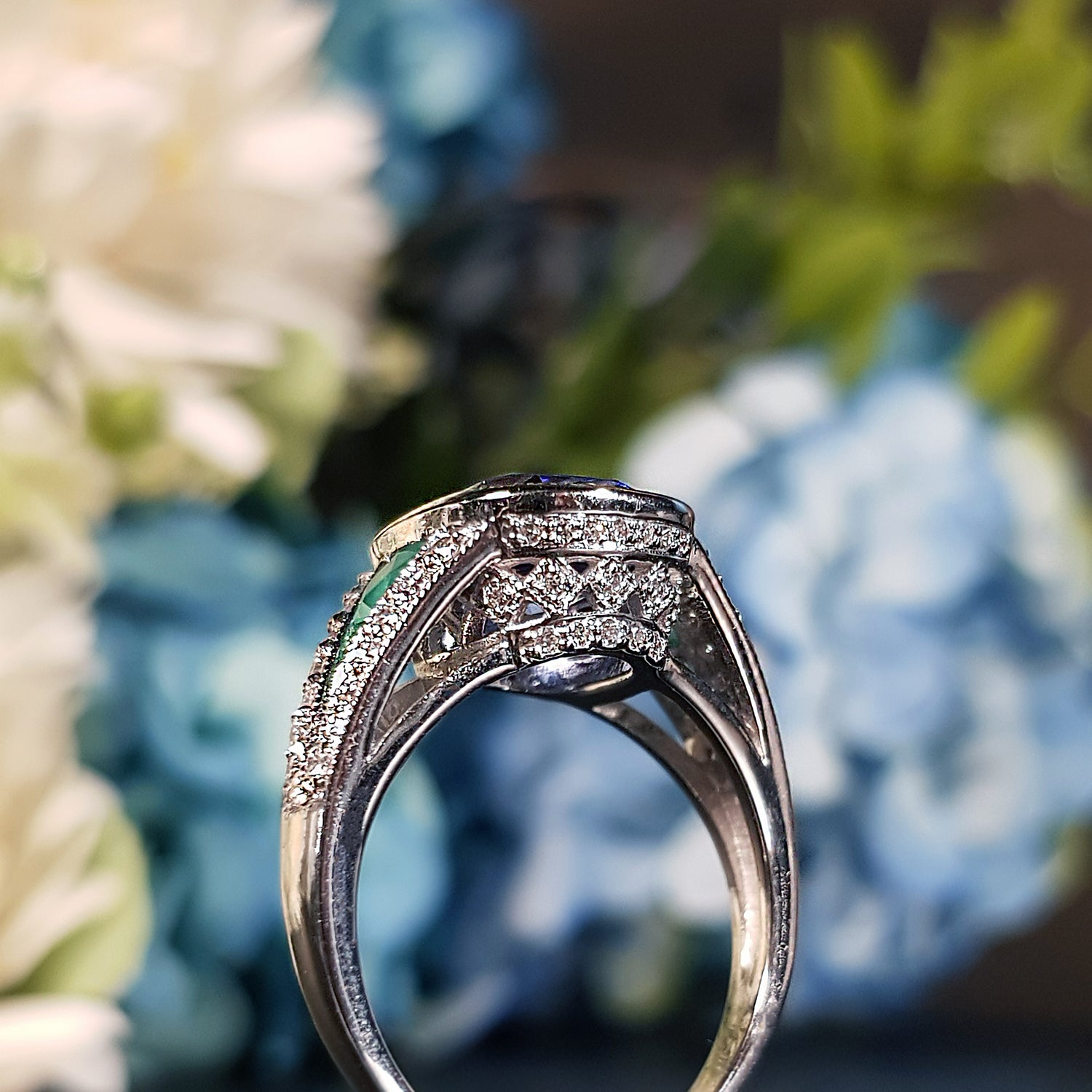 Cushion Certified Ceylon Blue Sapphire Emerald Diamond Solitaire White Gold Ring