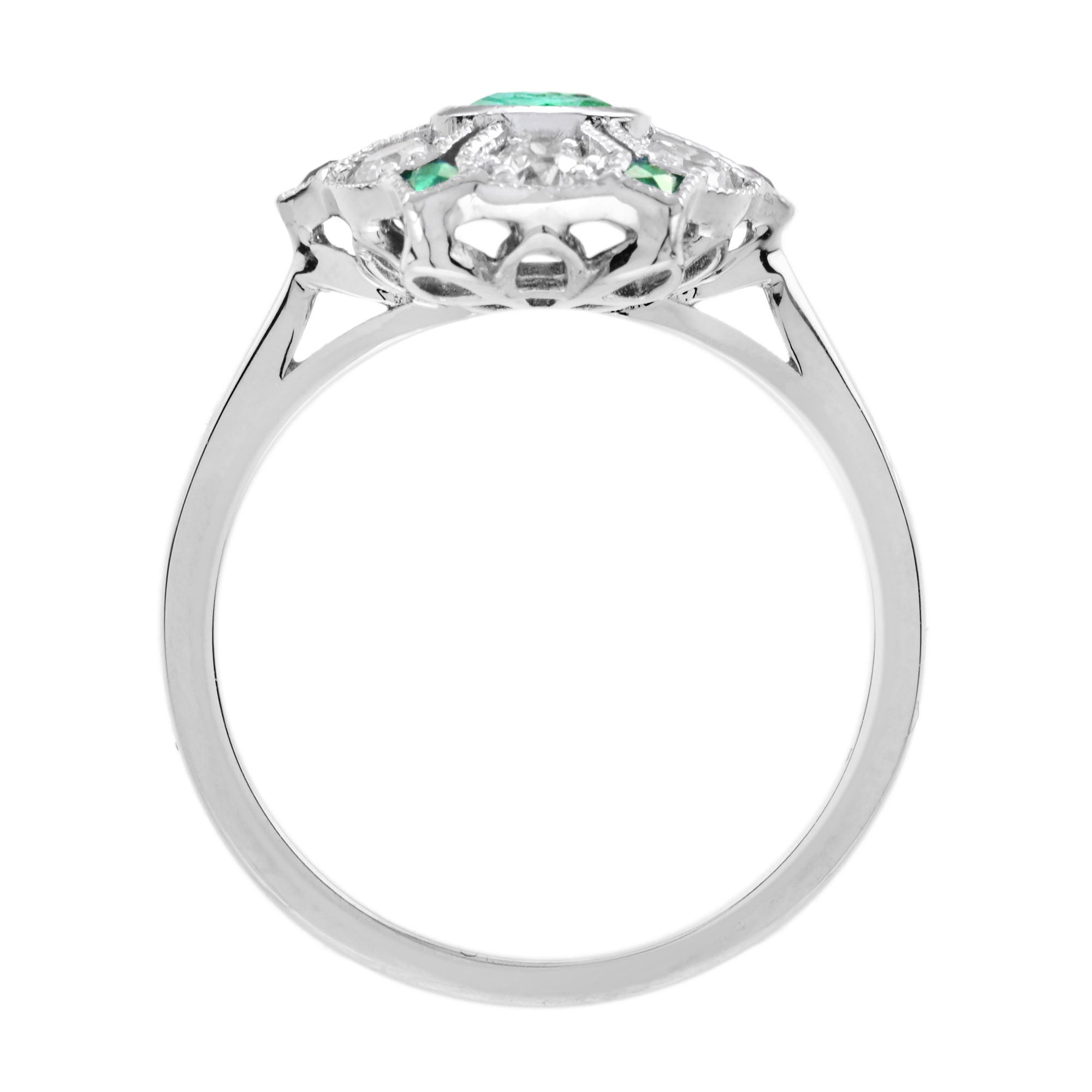 Green Emerald &amp; Diamond Antique Style Floral Flower 18K White Gold Ring