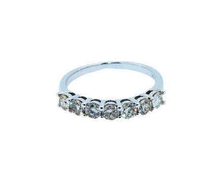 Round Shape Brilliant Cut Silvery Grey Warm Diamonds Classic Line Anniversary We