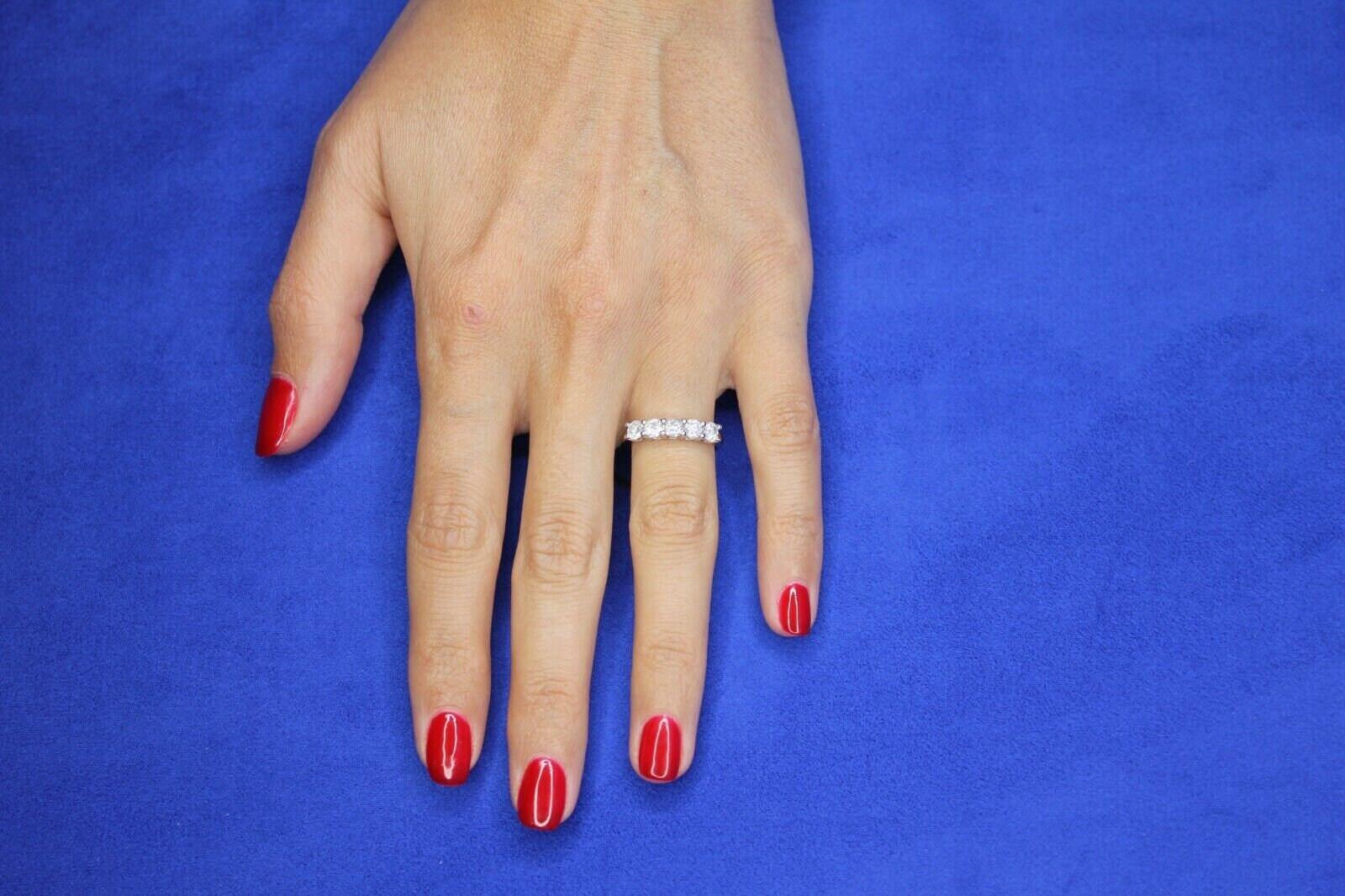 Round Shape Brilliant Cut Silvery White Diamond 5 Stone Eternity 1 Carat Stackab
