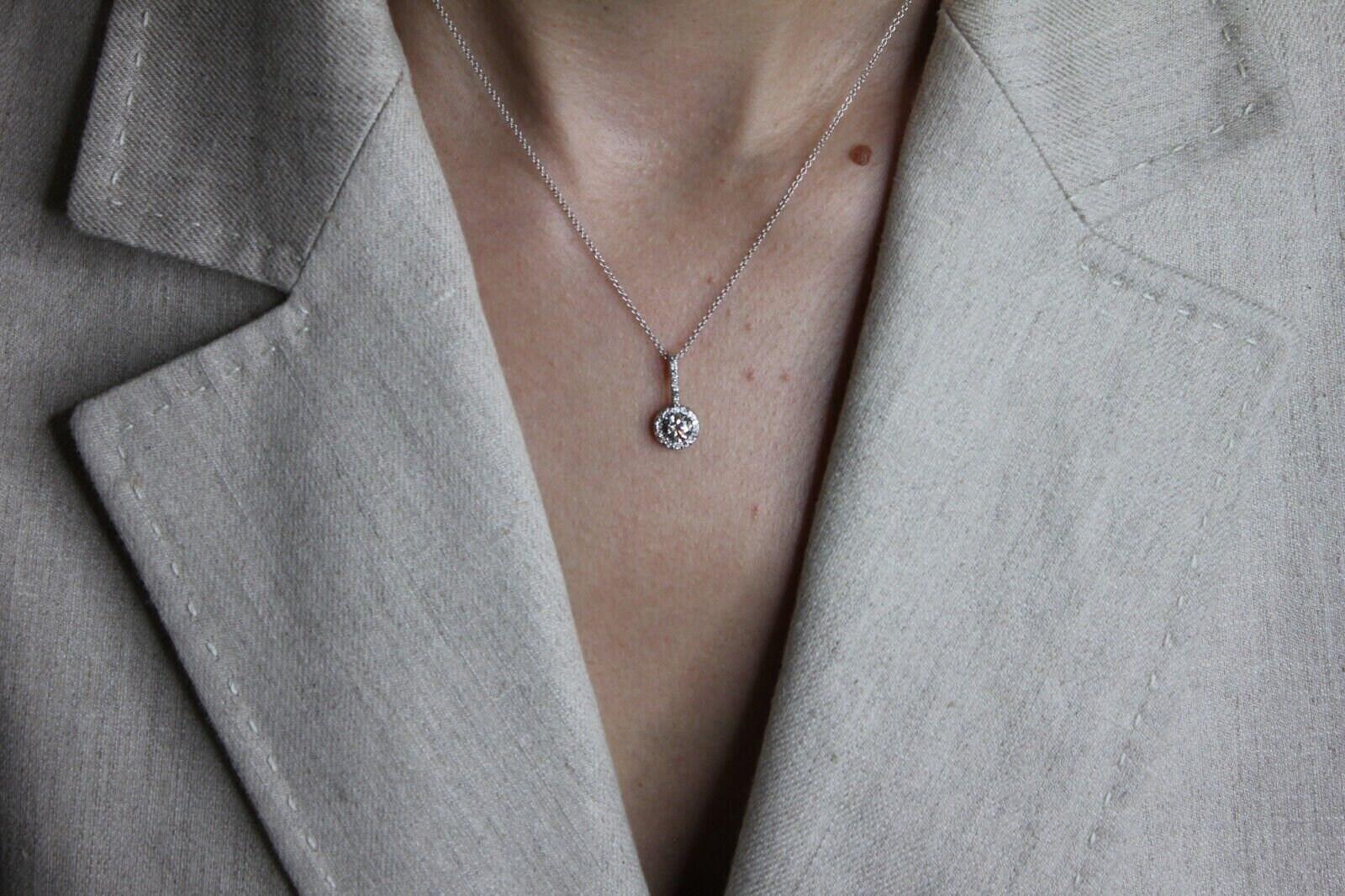 Round Shape Brilliant Cut Solitaire Diamond Pave Halo Set 14 Karat White Gold Da