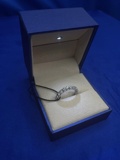 Round Shape Brilliant Cut Warm Silver Diamond Classic Stack Eternity Wedding Ann