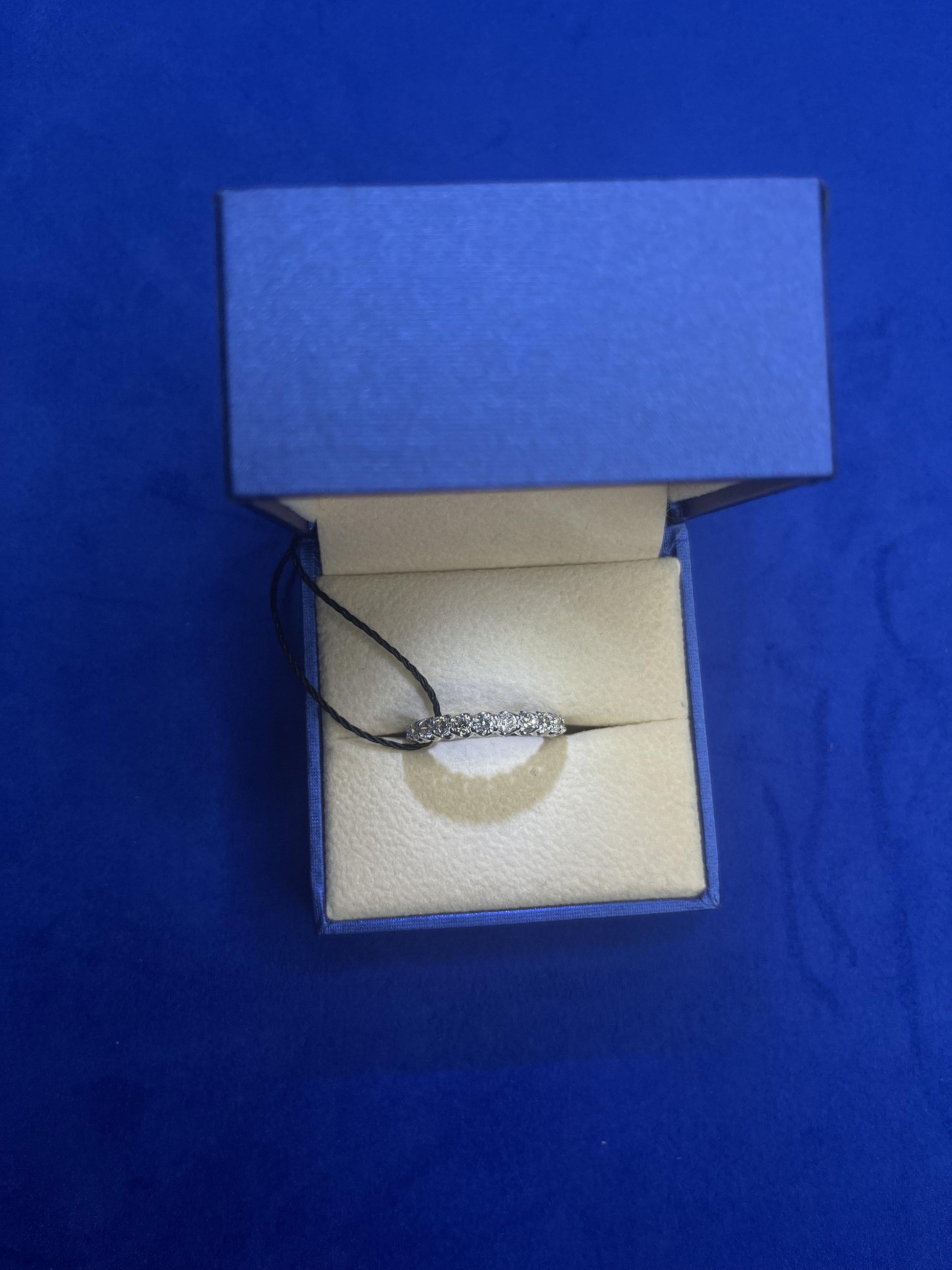 Round Shape Brilliant Cut Warm Silver Diamond Classic Stack Eternity Wedding Ann