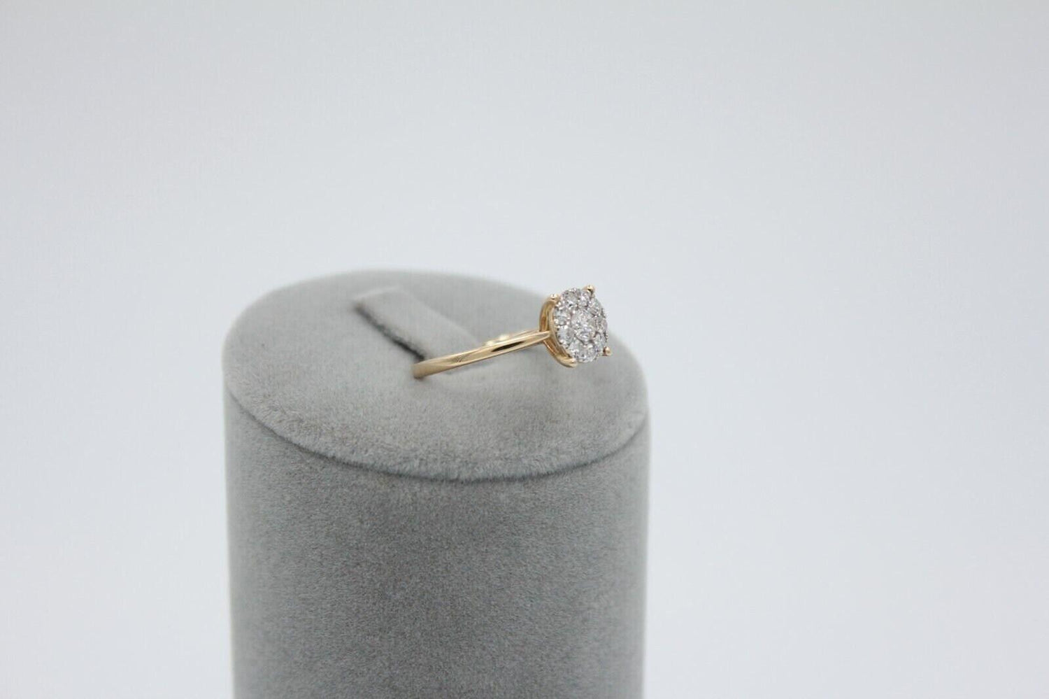 Round White Brilliant Cut Diamond Pave Halo Set Illusion 14K Yellow Gold Classic
