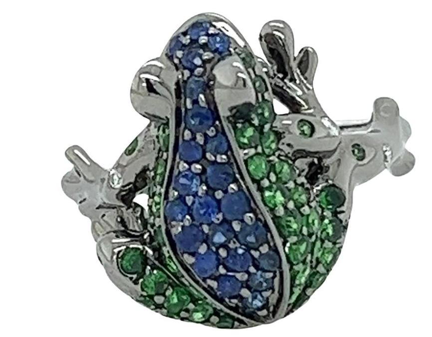 Frog Blue Sapphire & Diamond Pave & Green Garnet 18K Black Gold Animal Ring