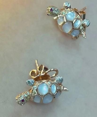 Turtles Fancy Diamond Red Ruby & White Pearl 18K Yellow Gold Animal Earrings