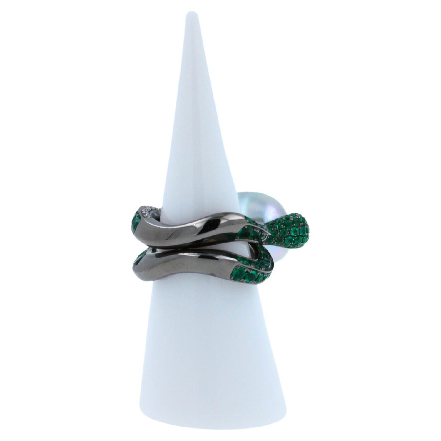 Silvery White Iridescent South Sea Pearl Emerald Diamond Sapphire 18k Gold Ring