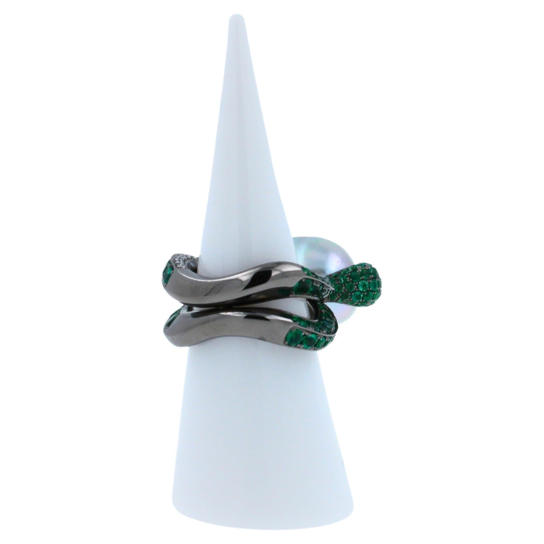 Silvery White Iridescent South Sea Pearl Emerald Diamond Sapphire 18k Gold Ring