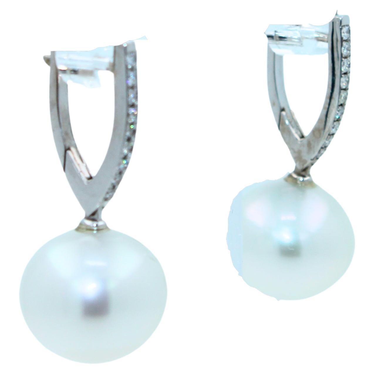 South Sea White Pearl Diamond 18 Karat White Gold Hinge Line Drop Hoop Earrings