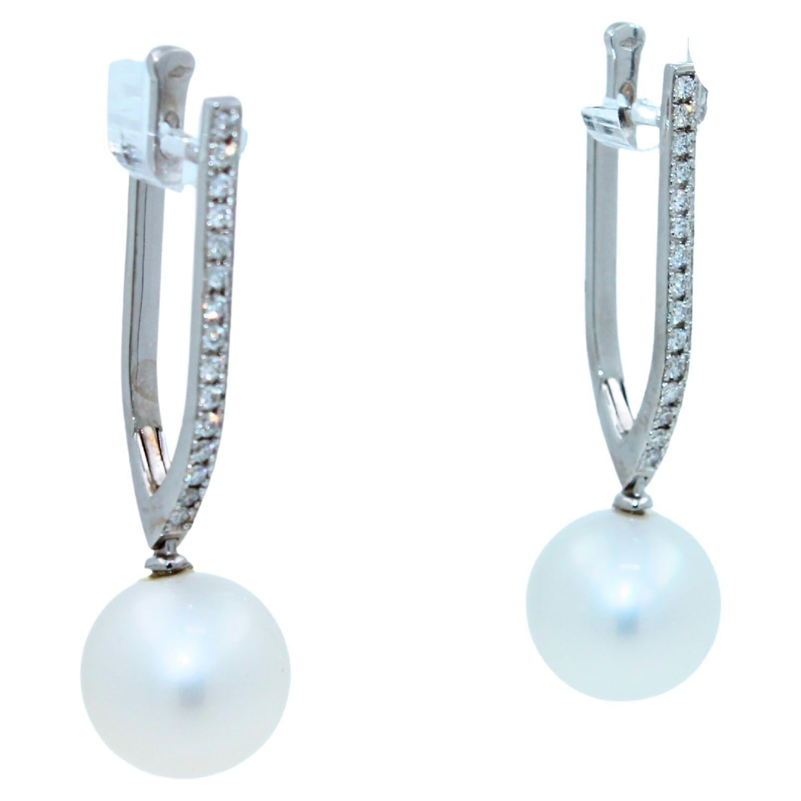 South Sea White Pearl Diamond 18 Karat White Gold Hinge Line Drop Hoop Earrings