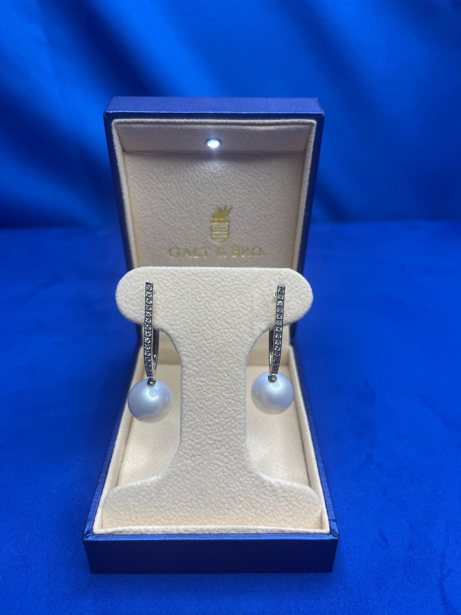 South Sea White Pearl Diamond 18 Karat White Gold Hinge Line Drop Hoop Earrings