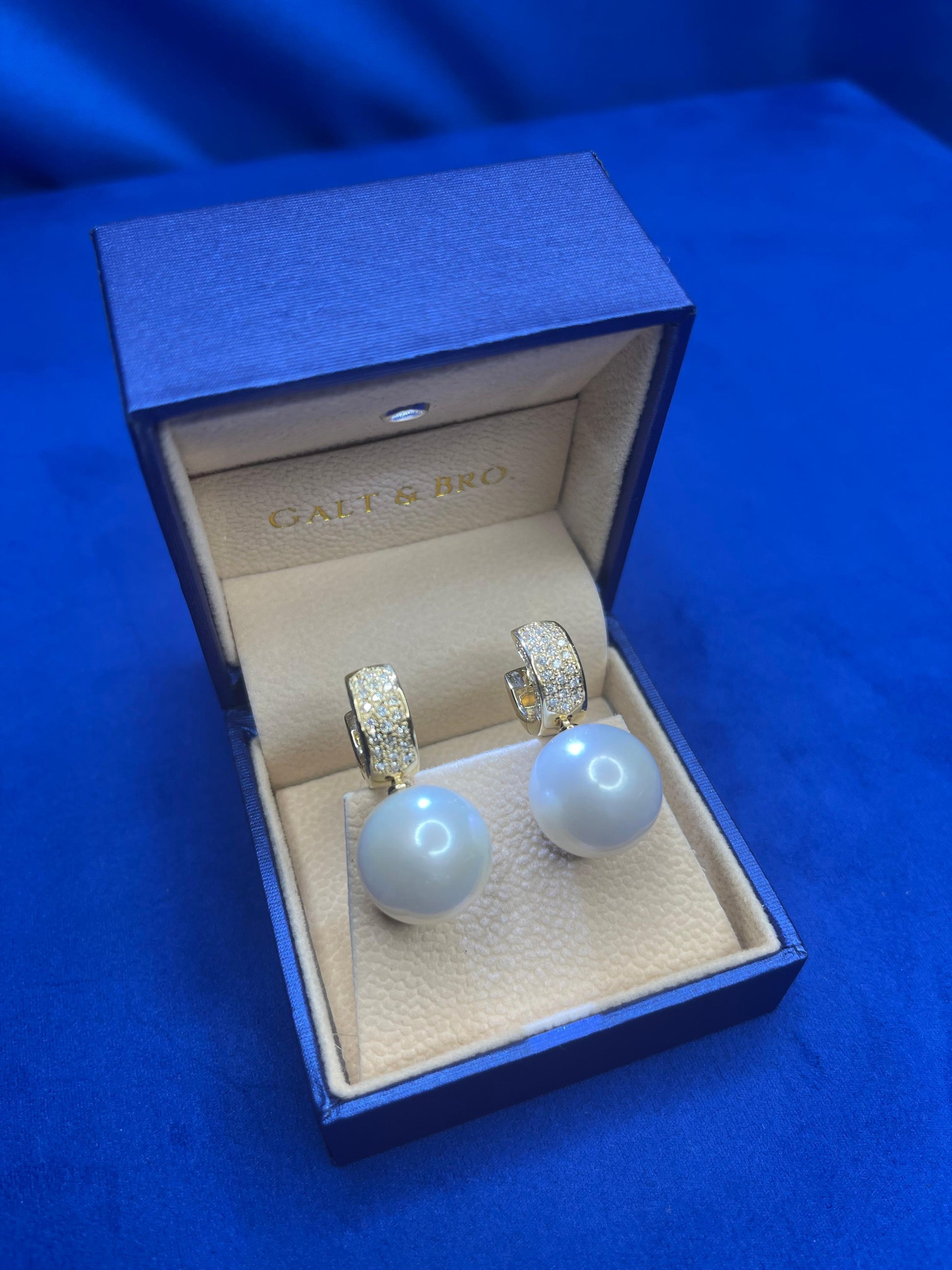 South Sea White Round Pearl Diamond 18K Yellow Gold Hinge Pave Huggie Earrings