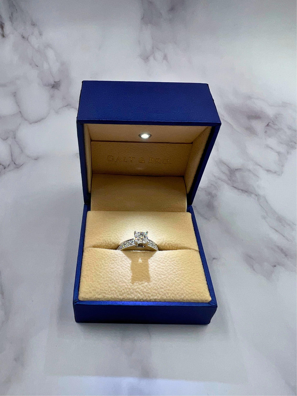 Square Cushion Cut Shape Diamond 18k White Gold Engagement Solitaire Ring