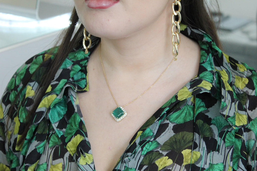 Square Emerald Cut Fancy Vivid Green Emerald Diamond Halo 18 Karat Yellow Gold A