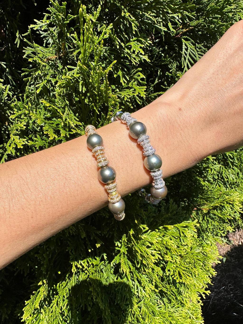 Tahitian Black Dark Grey Pearl Diamond Pave Set Yellow Gold Bangle Cuff Bracelet