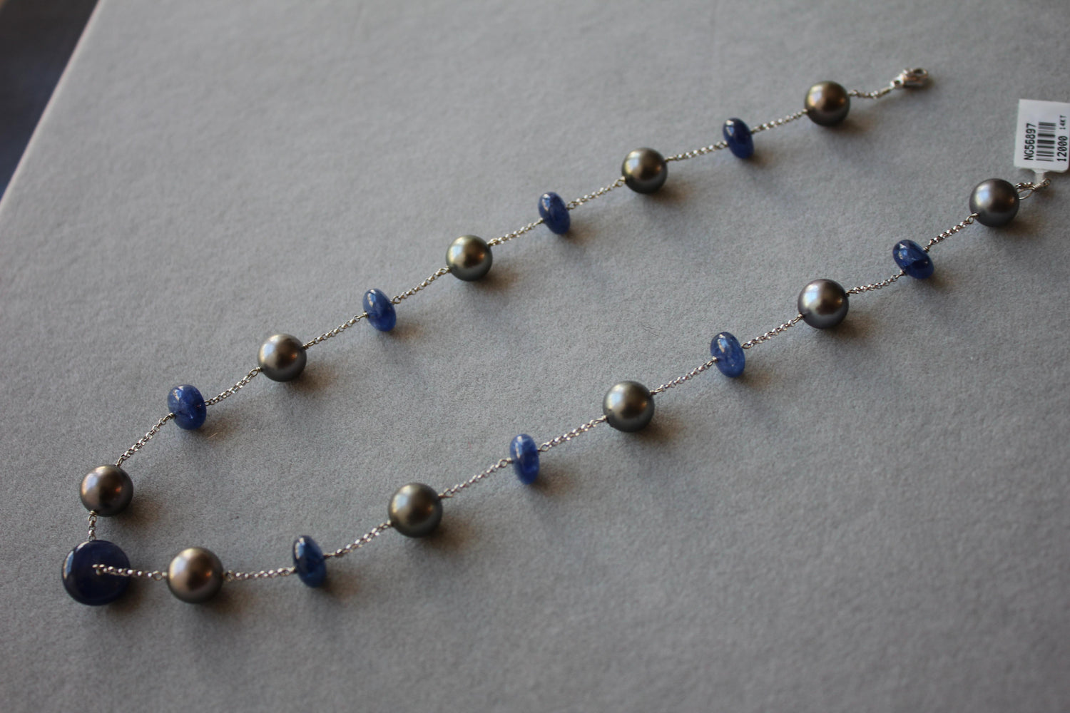 Tahitian Silver Grey Black Pearl Blue Sapphire Bead White Gold Chain Necklace