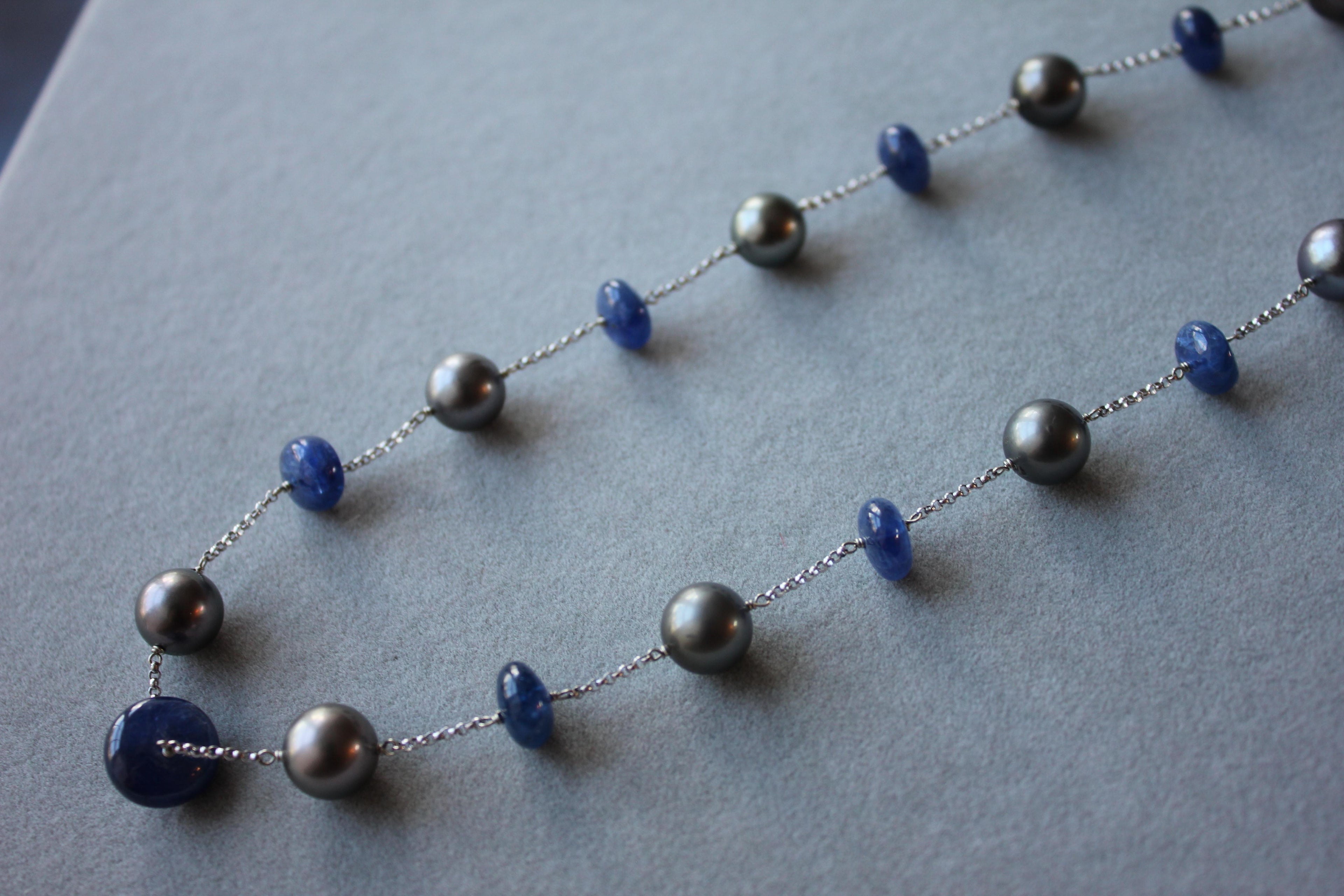 Tahitian Silver Grey Black Pearl Blue Sapphire Bead White Gold Chain Necklace