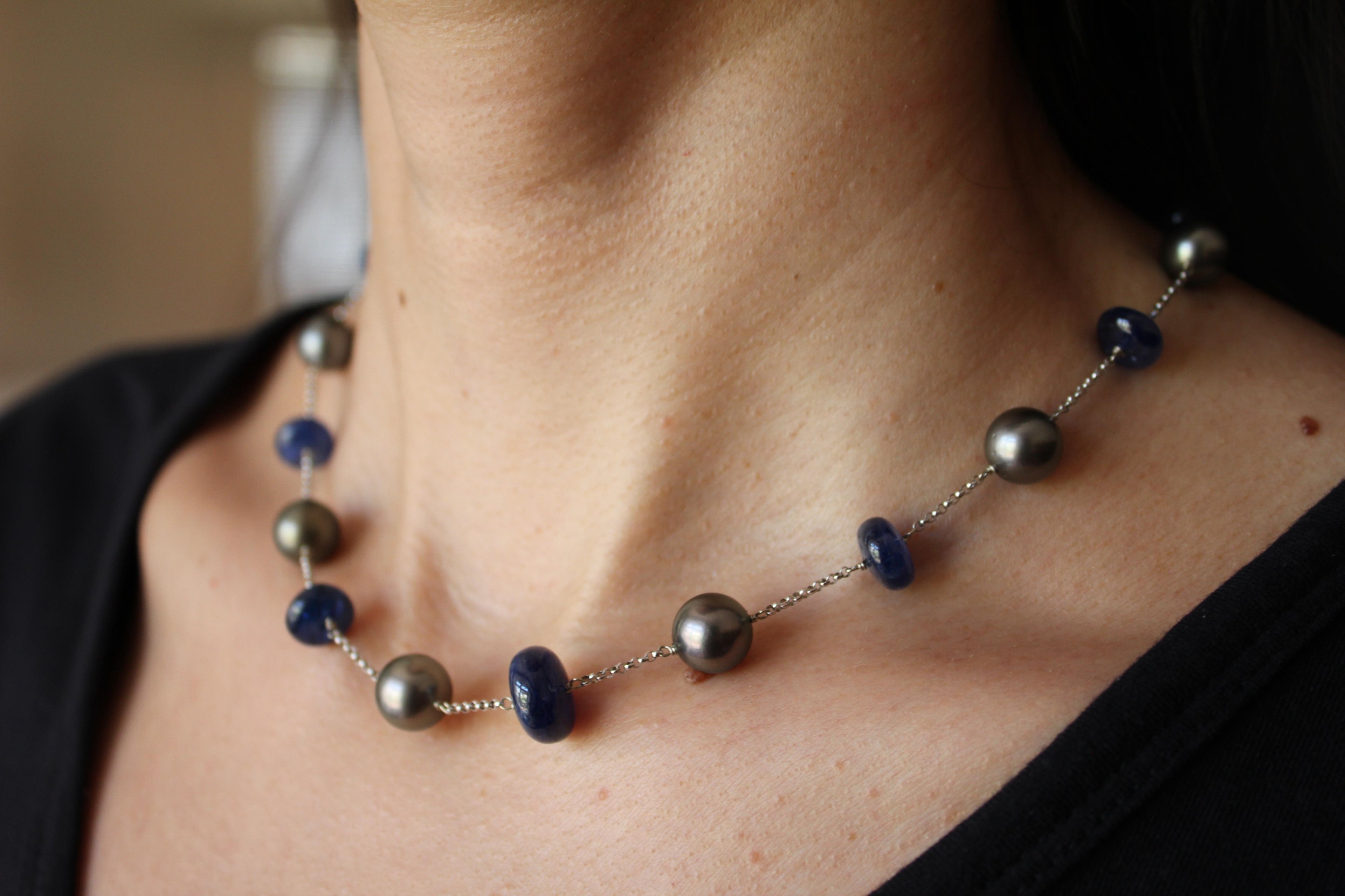 Tahitian Silver Grey Black Pearl Blue Sapphire Bead White Gold Chain Necklace