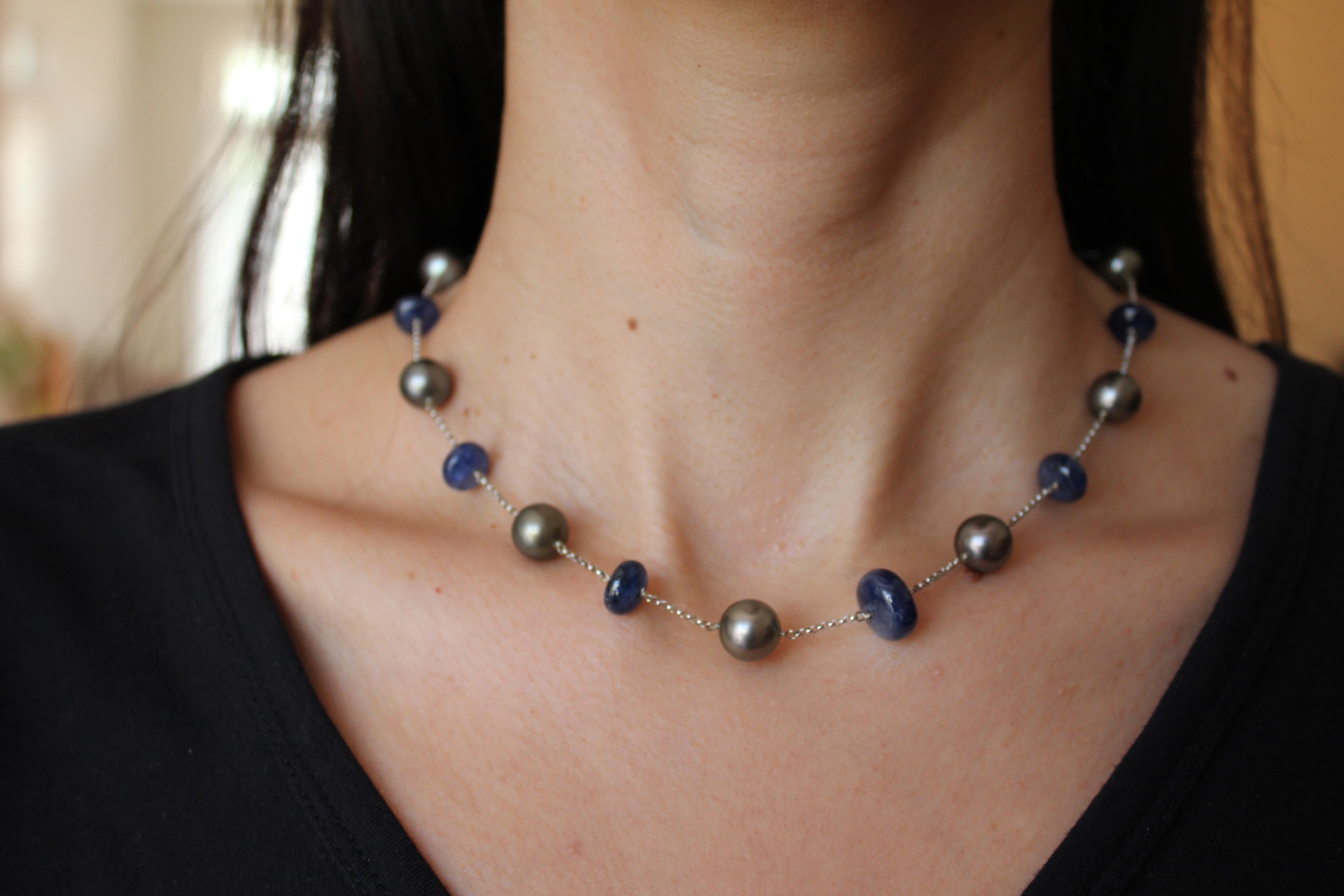 Tahitian Silver Grey Black Pearl Blue Sapphire Bead White Gold Chain Necklace