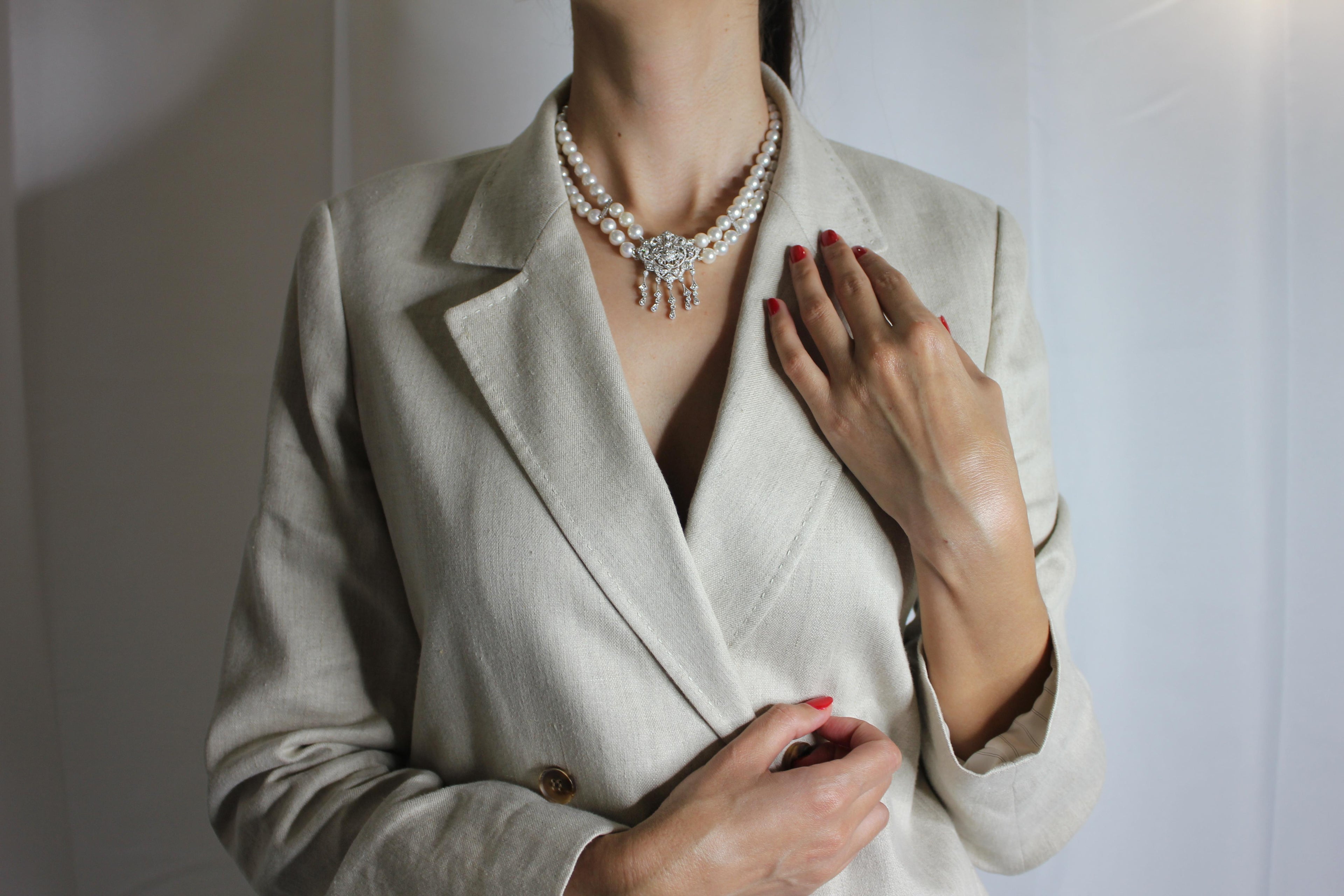 White Japanese Akoya Pearl Diamond 18 Karat White Gold Necklace Brooch Pin Combo