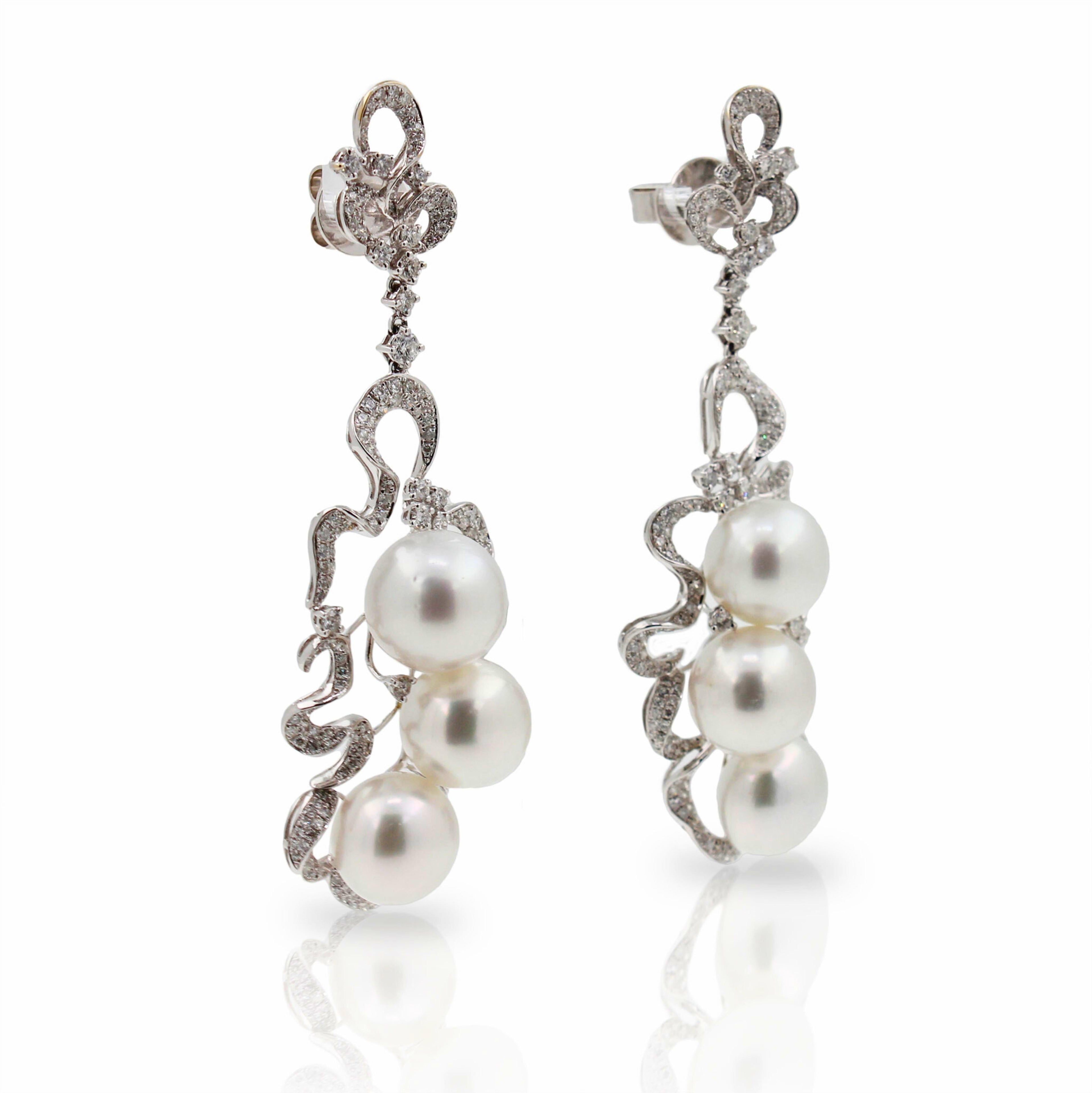 White South Sea Pearl Diamond 18 Karat White Gold Statement Chunky Earrings