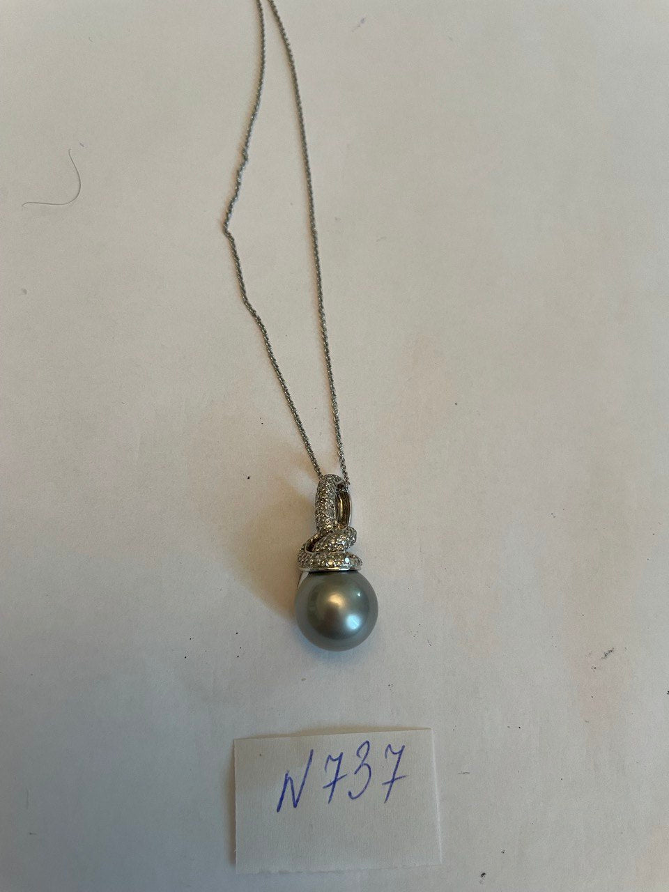 Silver Grey Black Tahitian Pearl Diamonds Halo 14K White Gold Pendant Necklace