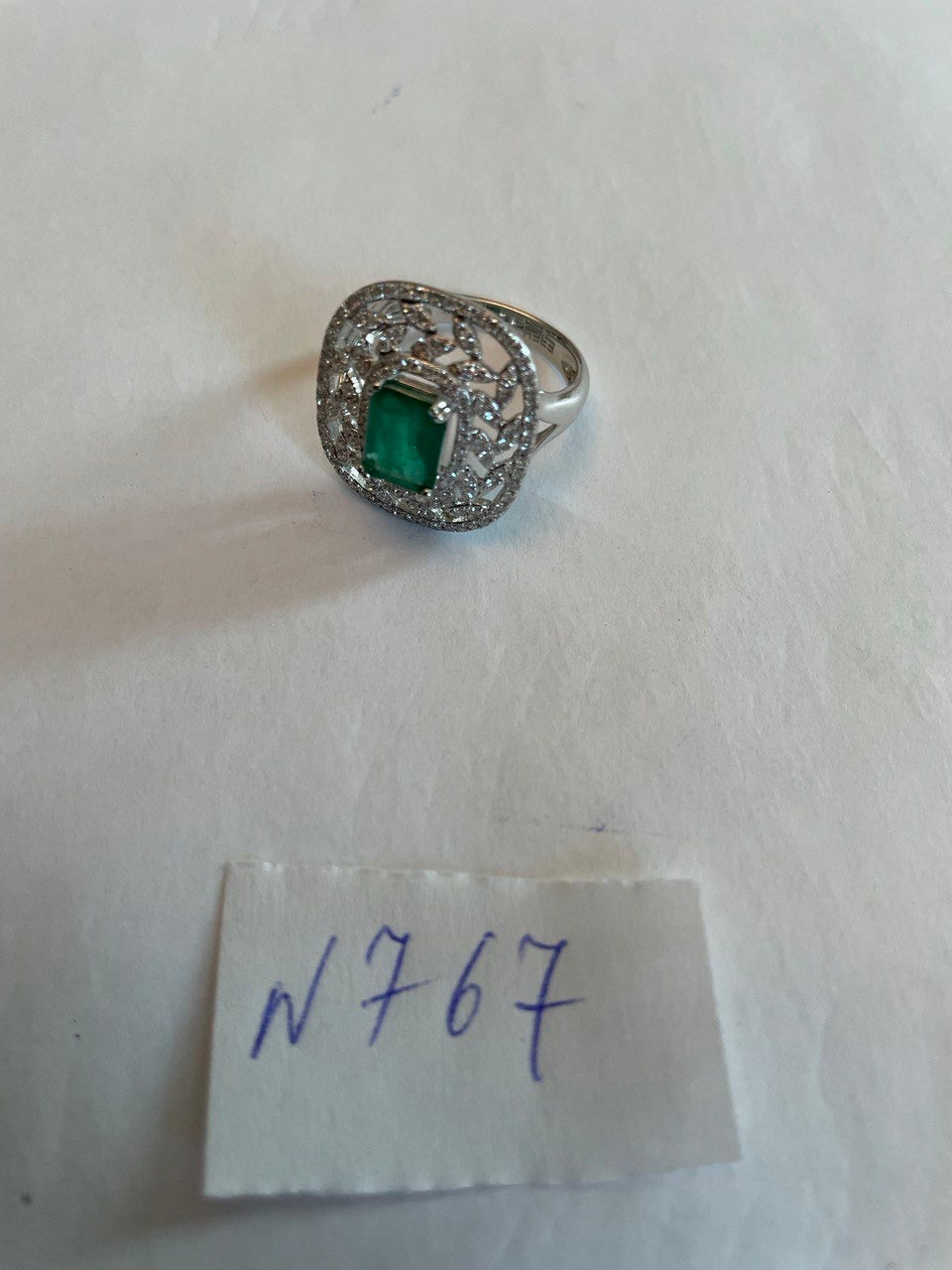 Green Emerald Leaf Leaves Wreath Diamond Halo 14K White Gold Cocktail Ring
